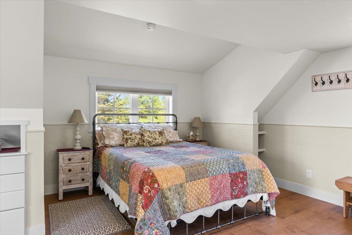 ADU bedroom