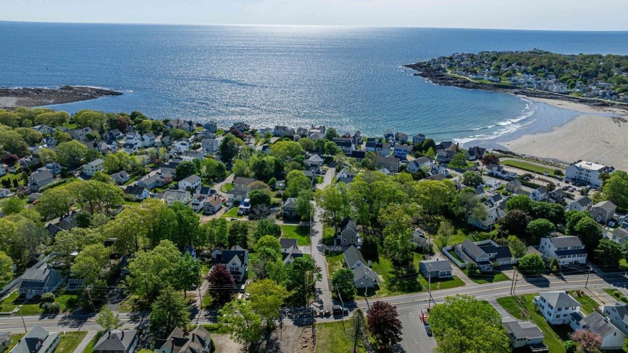 Homes for sale in York, ME | 6 Cross St, York, ME 03909 | MLS# 5090953