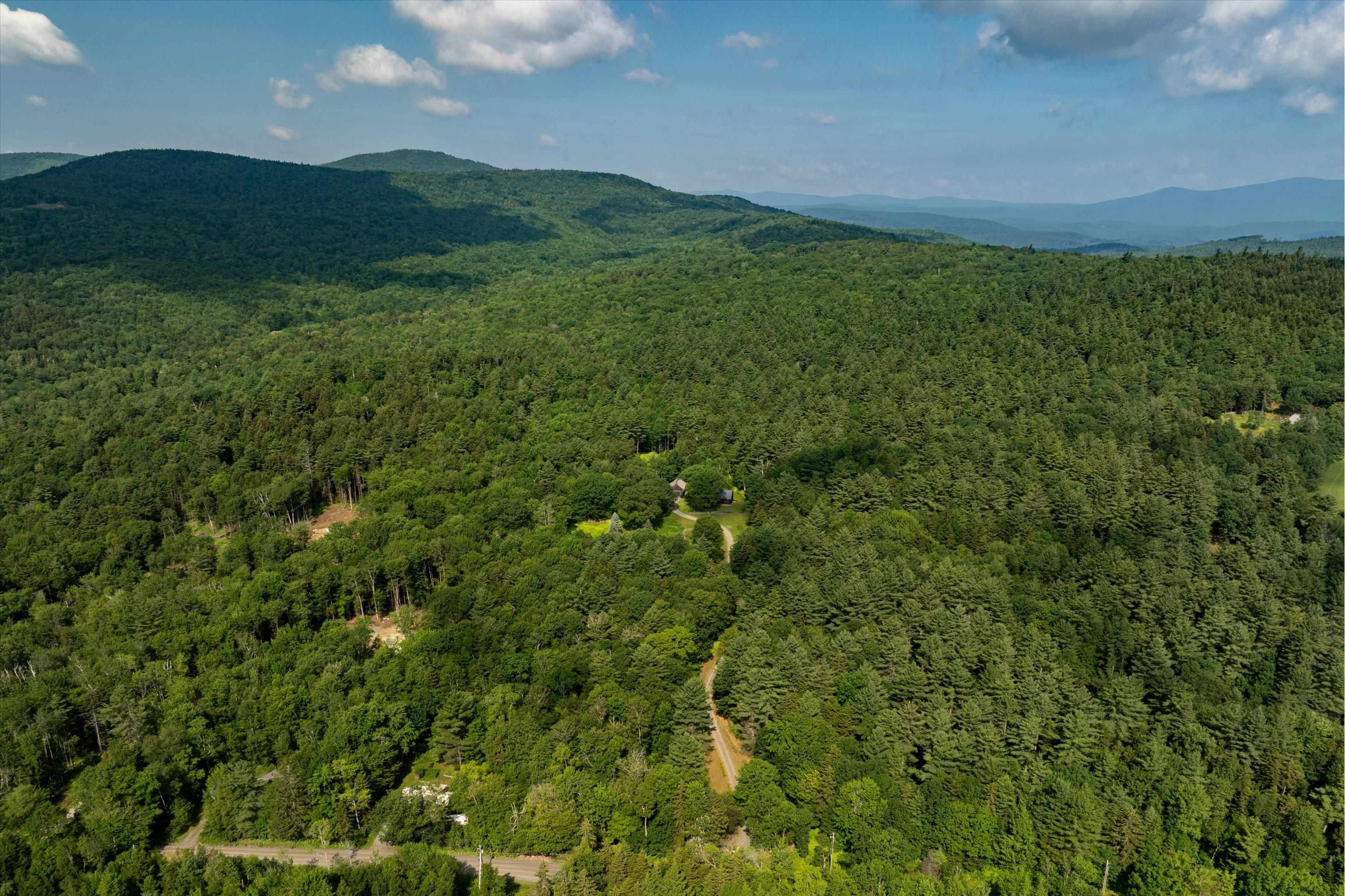 Homes for sale in Wardsboro, VT | 1176 East Dover Rd, Wardsboro, VT 05355 | MLS# 5090960