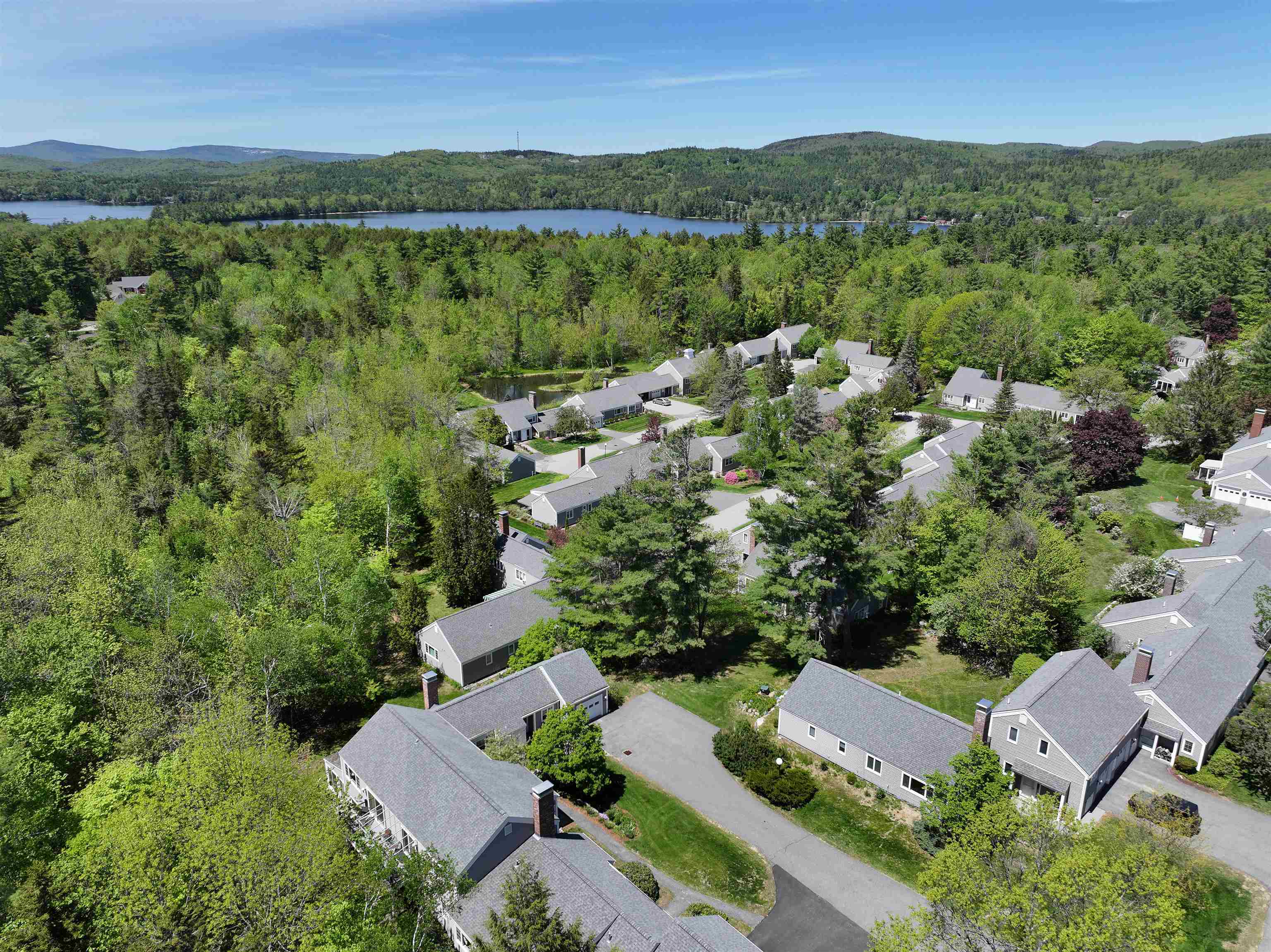 144 Hilltop Pl, New London, NH 03257
