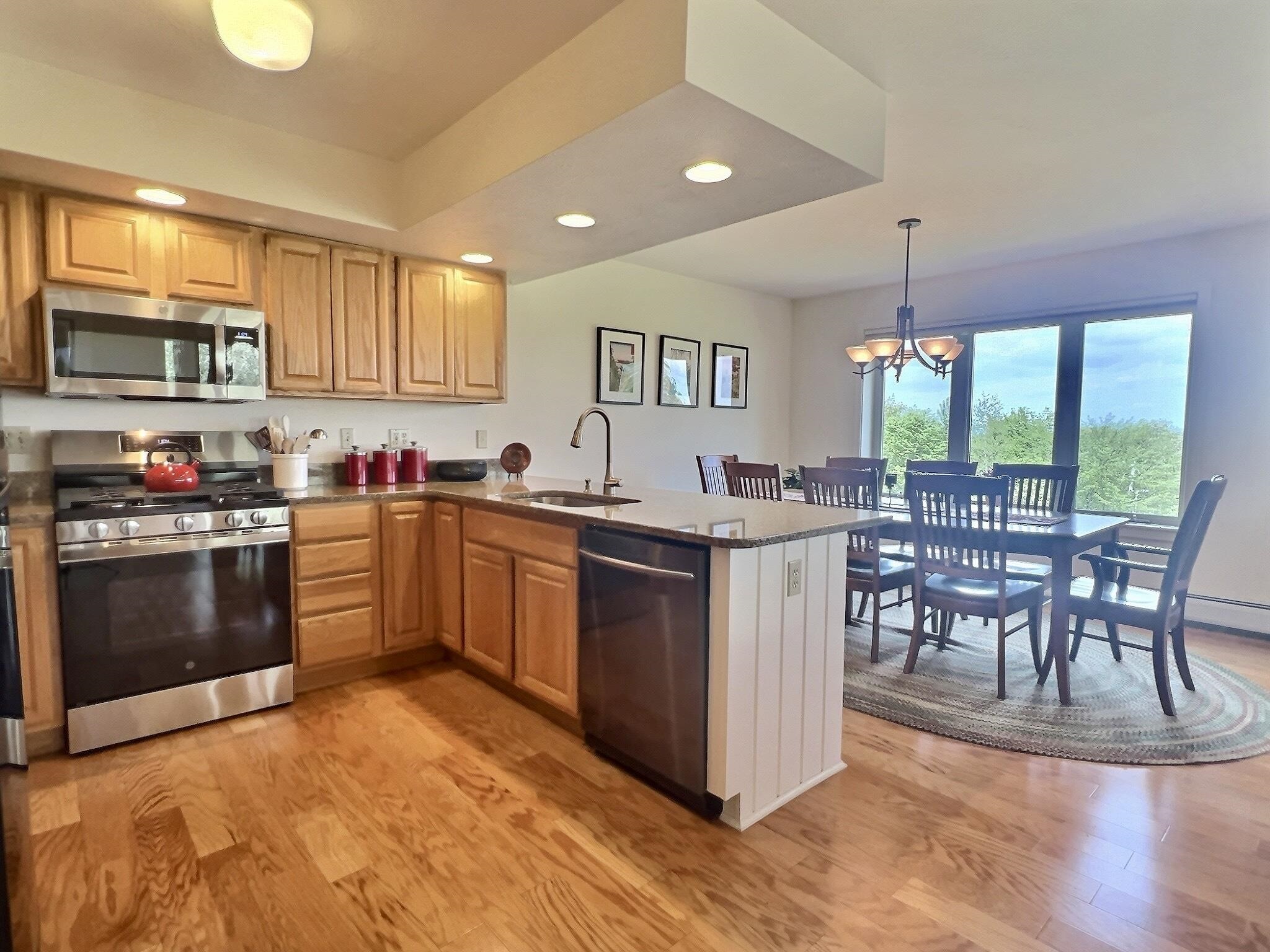 19 North Peak Village Rd, Newbury, NH 03255