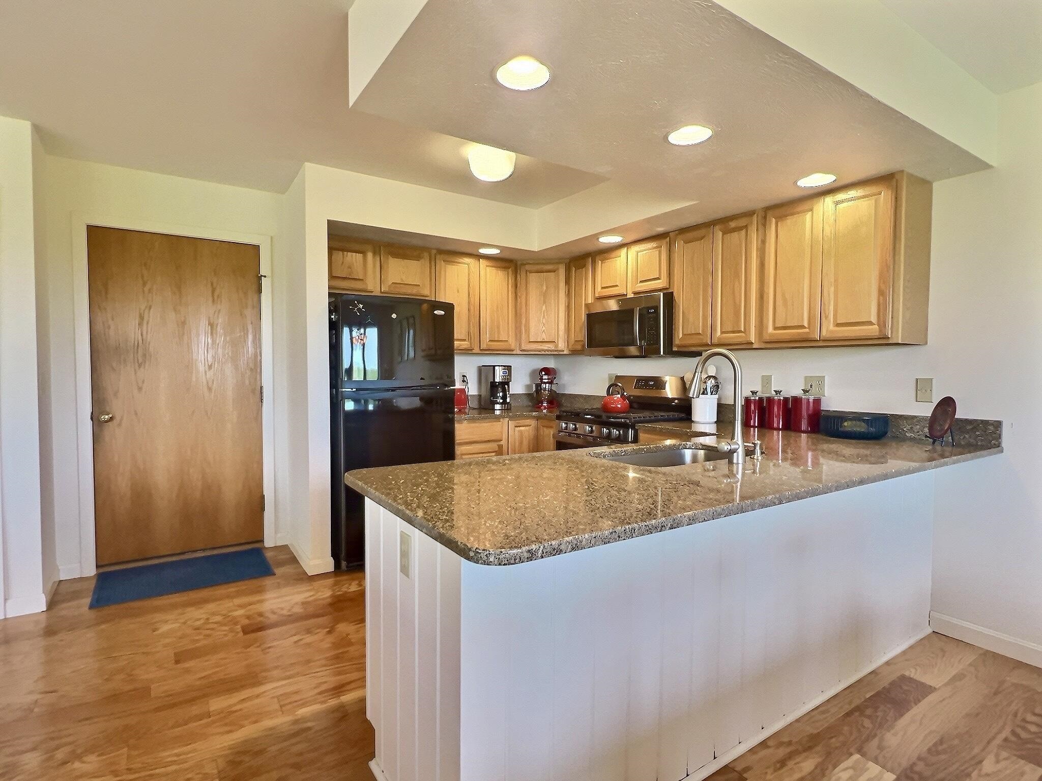 19 North Peak Village Rd, Newbury, NH 03255
