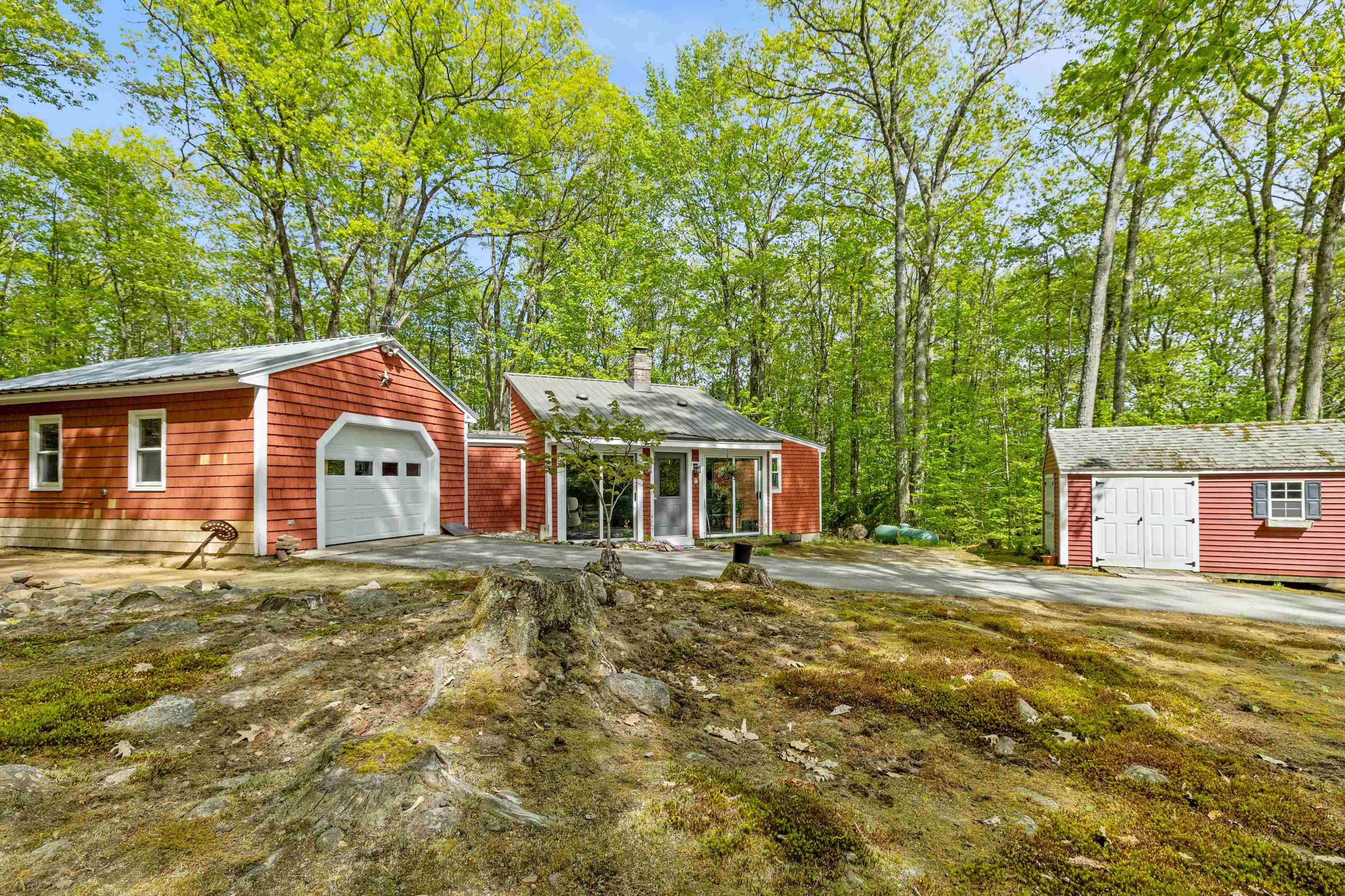 9 Red Oak Rd, Barnstead, NH 03218