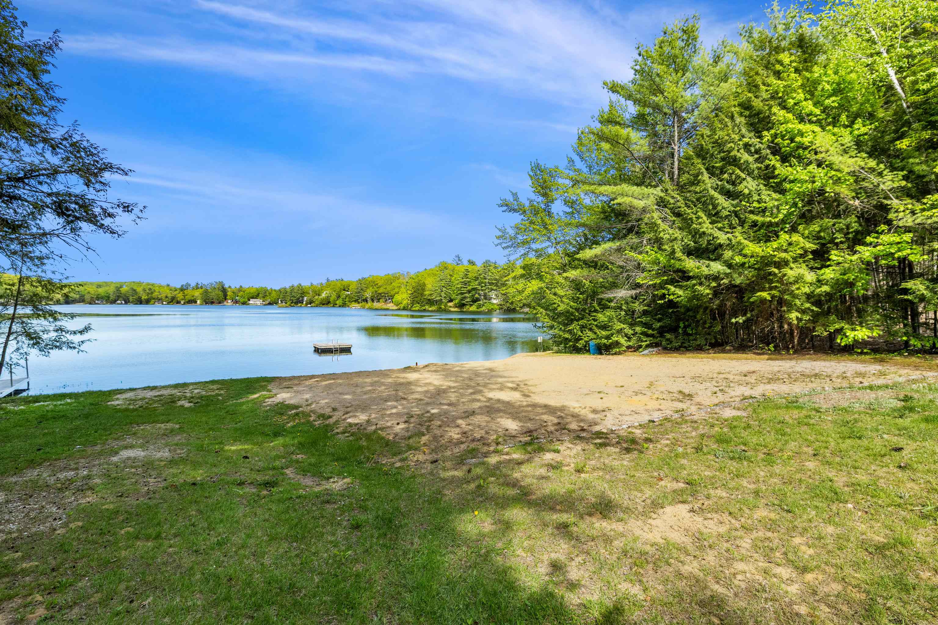 9 Red Oak Rd, Barnstead, NH 03218