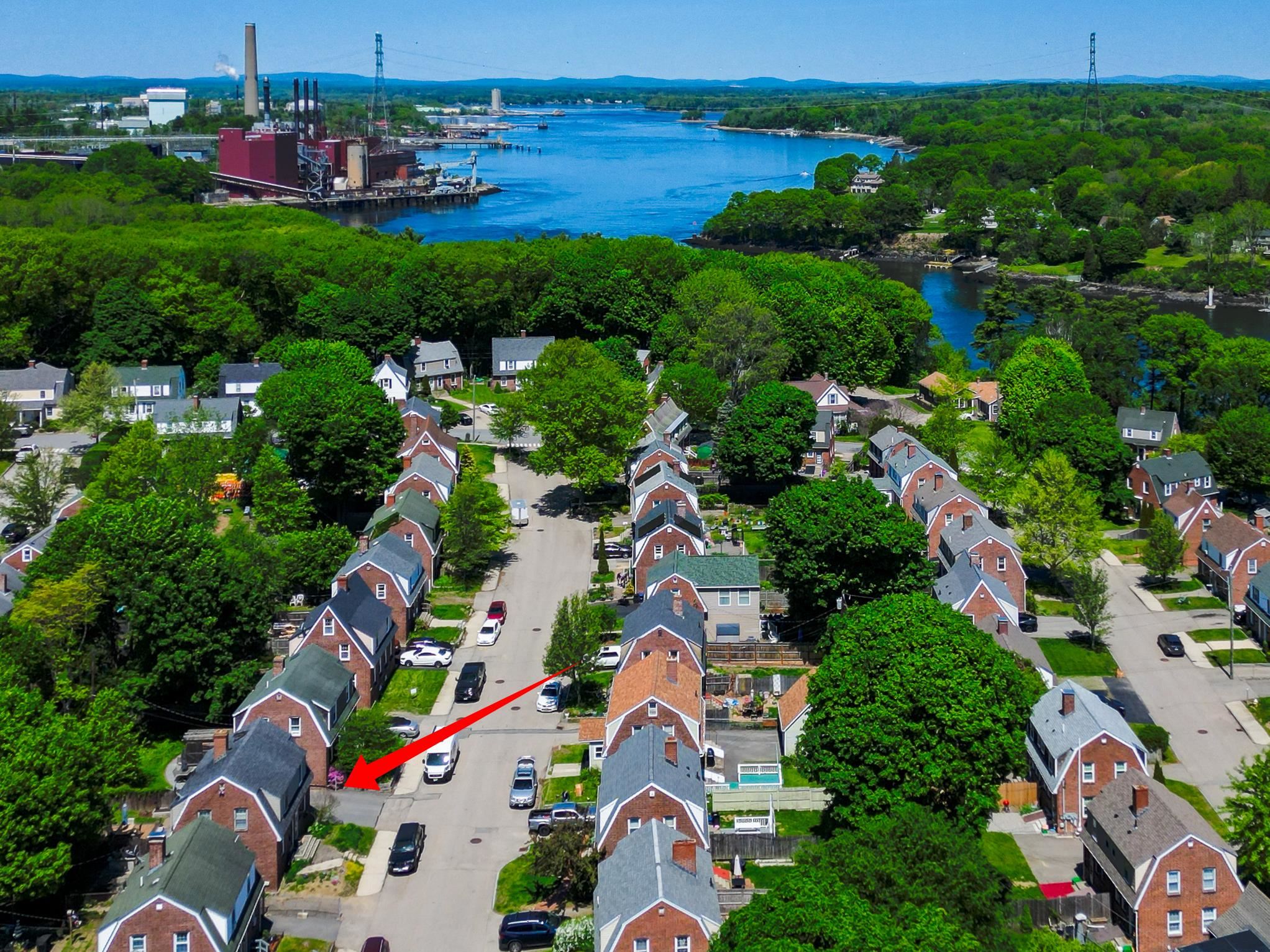 189 Concord Way, Portsmouth, NH 03801