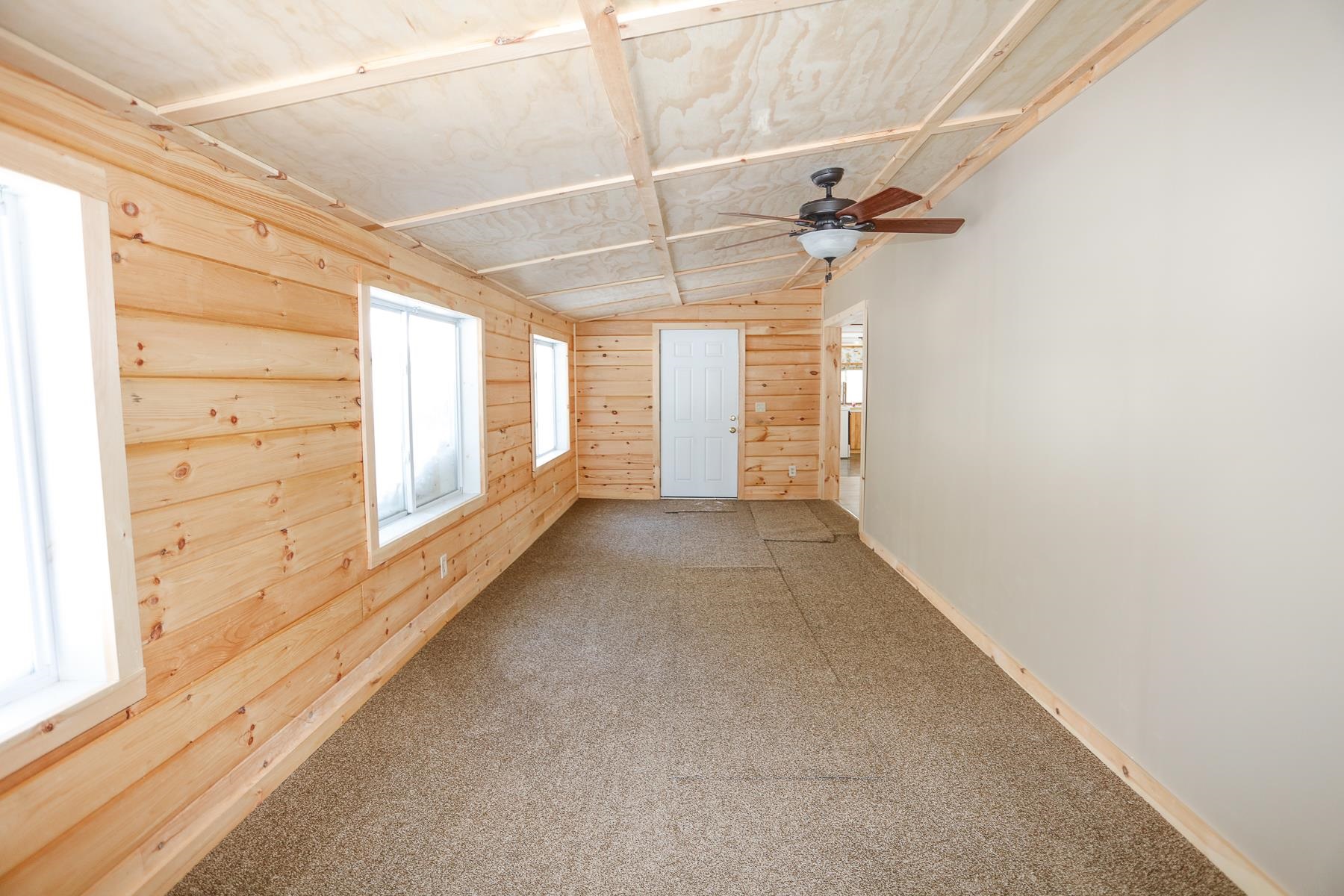 36 Allen Ln, Tamworth, NH 03886