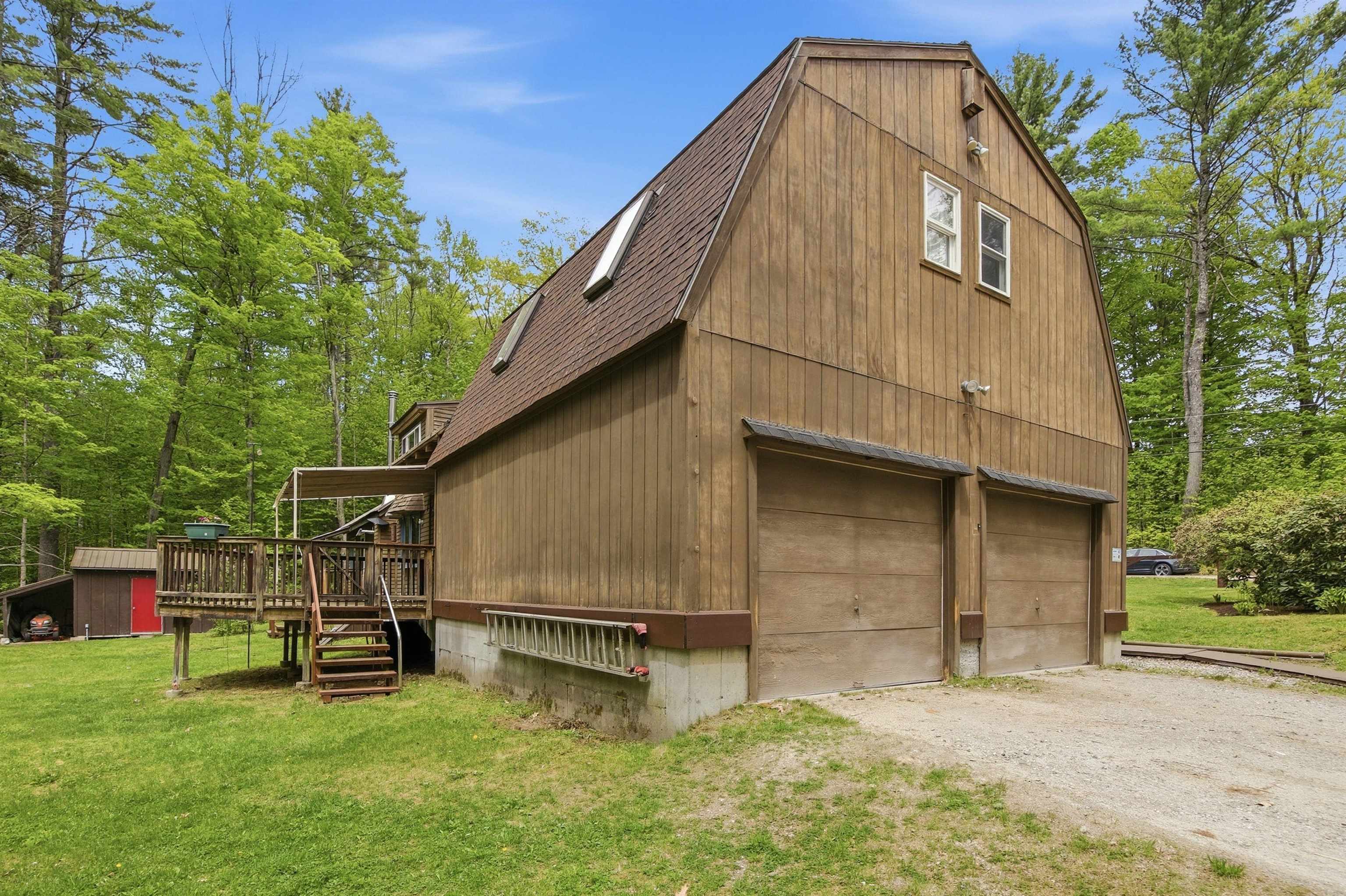 397 Mount Prospect Rd, Holderness, NH 03245