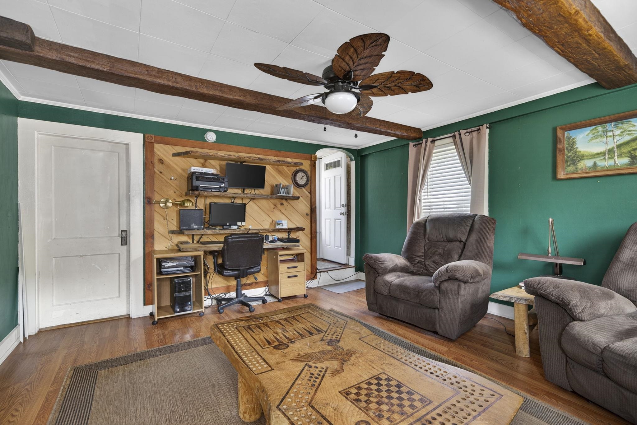 134 Ash St, Nashua, NH 03060