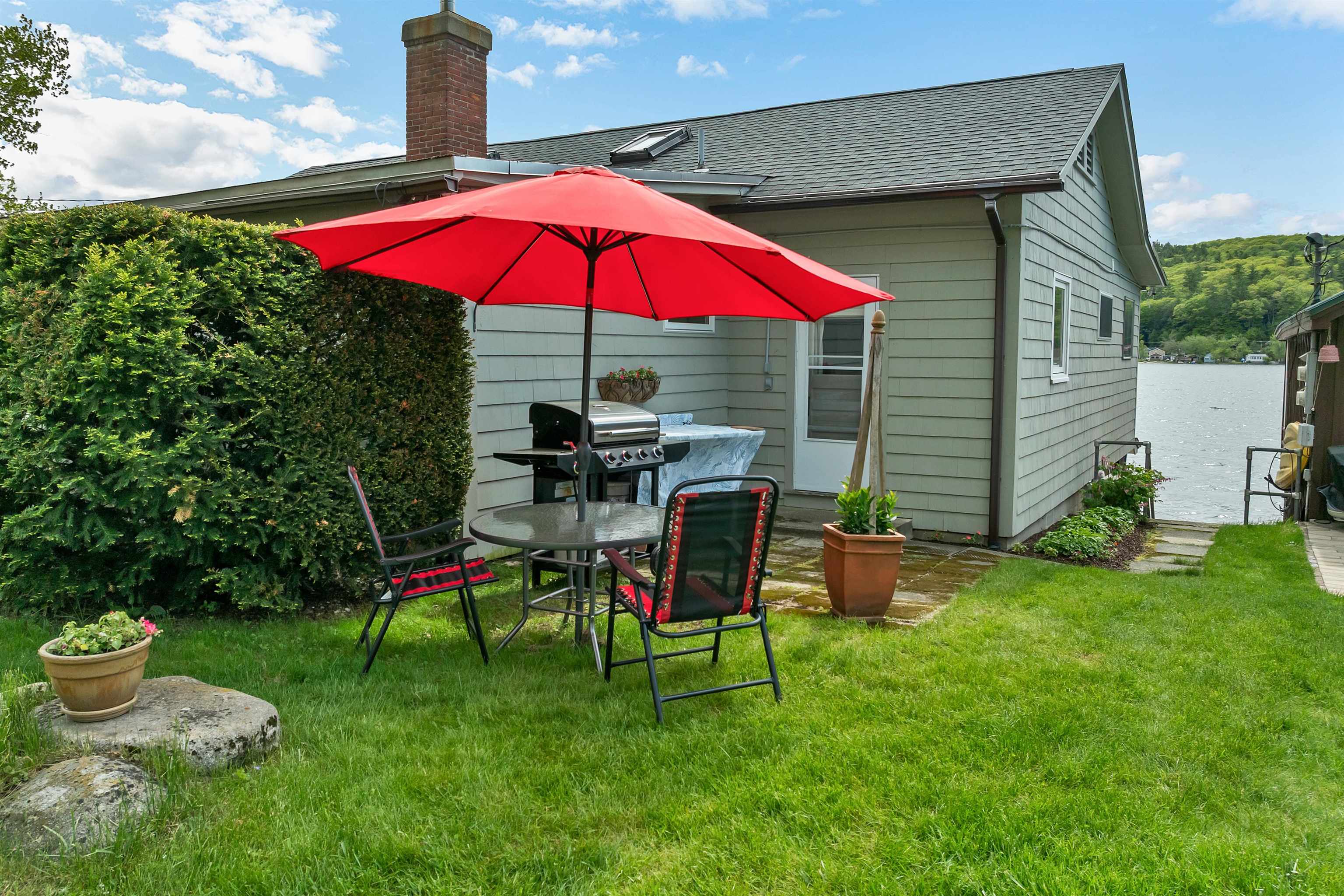 57 Lakeside Rd, Bristol, NH 03222