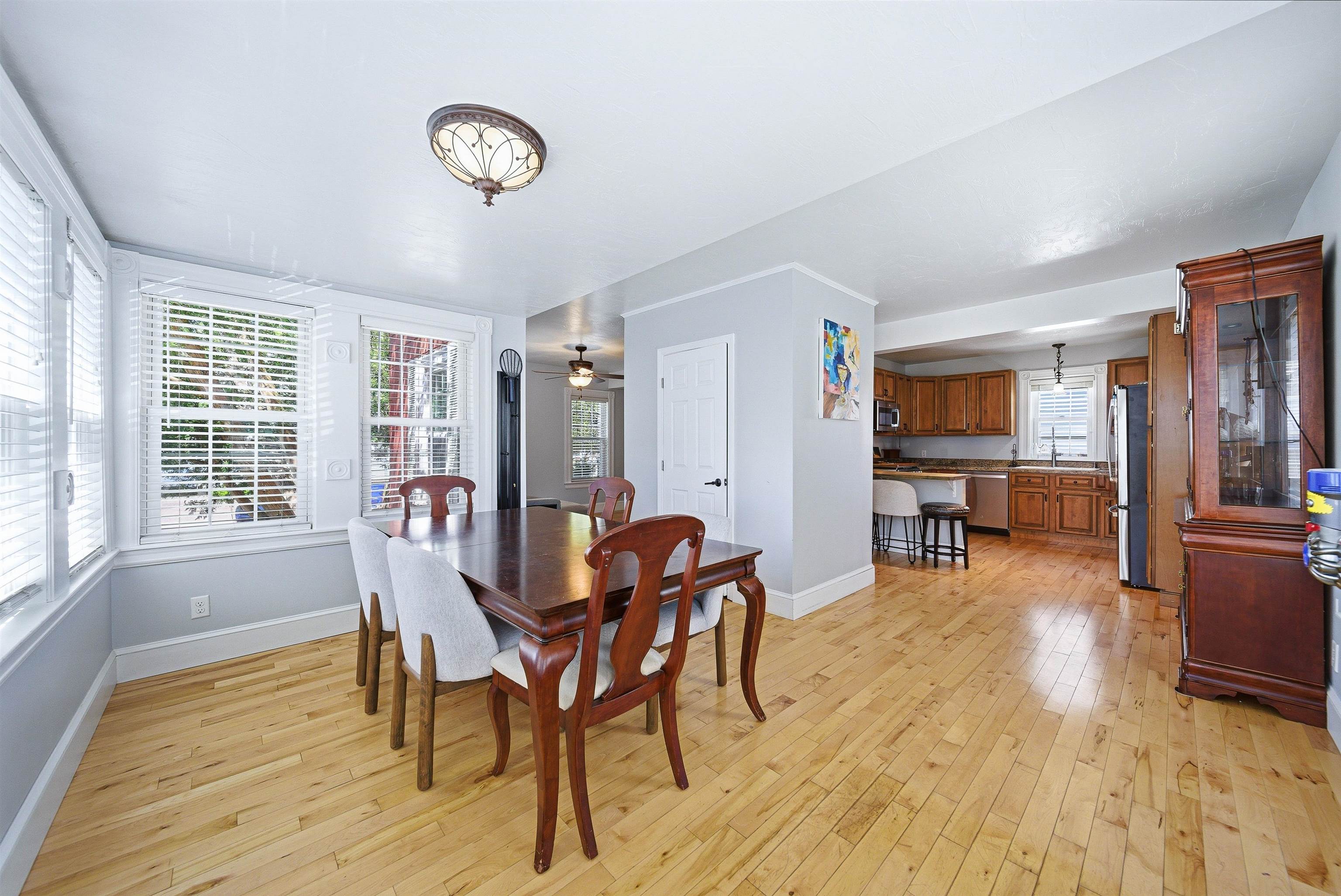 285 Thornton St, Manchester, NH 03102