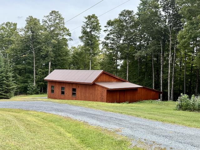 Barn