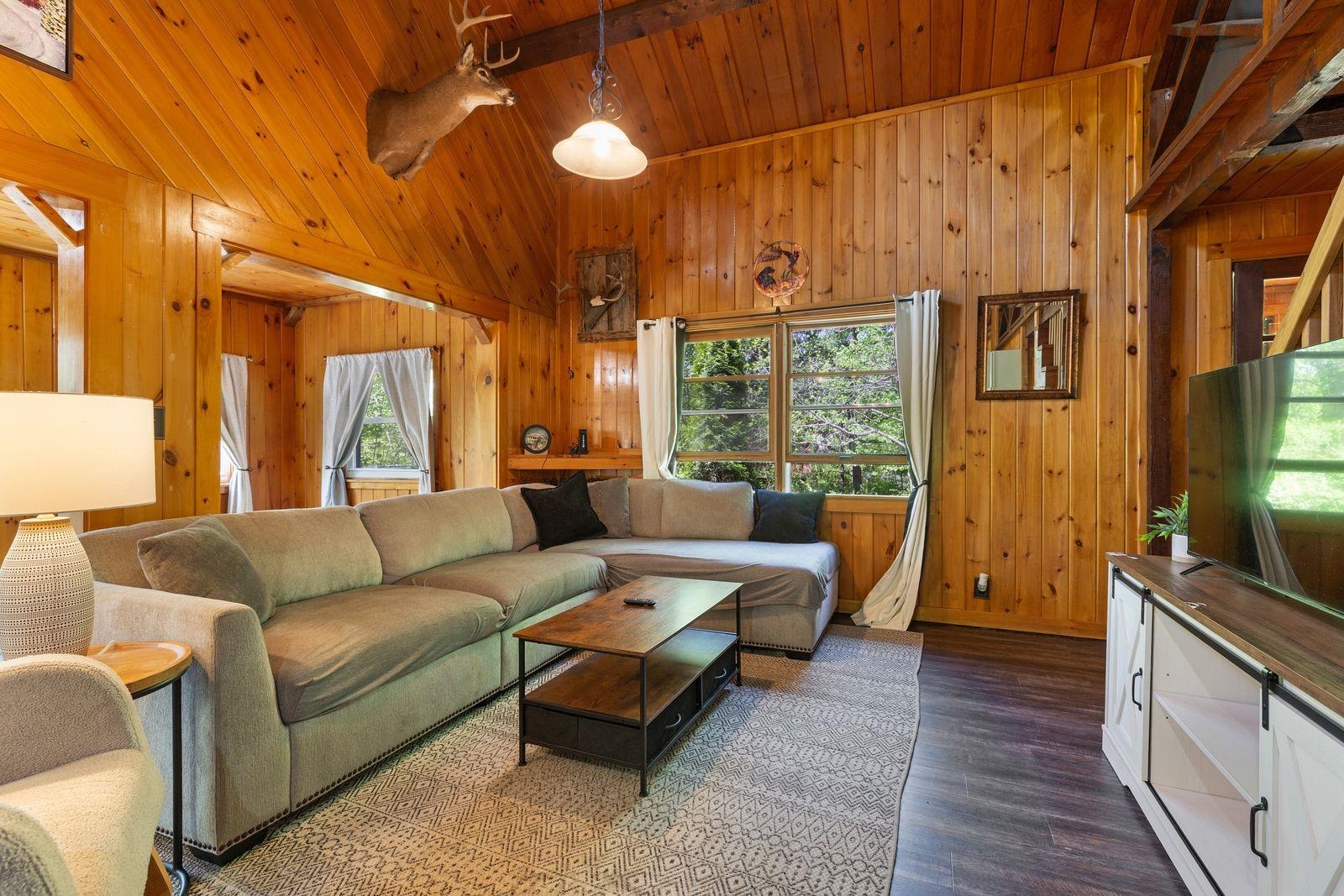 288 Woodward Rd, Haverhill, NH 03774