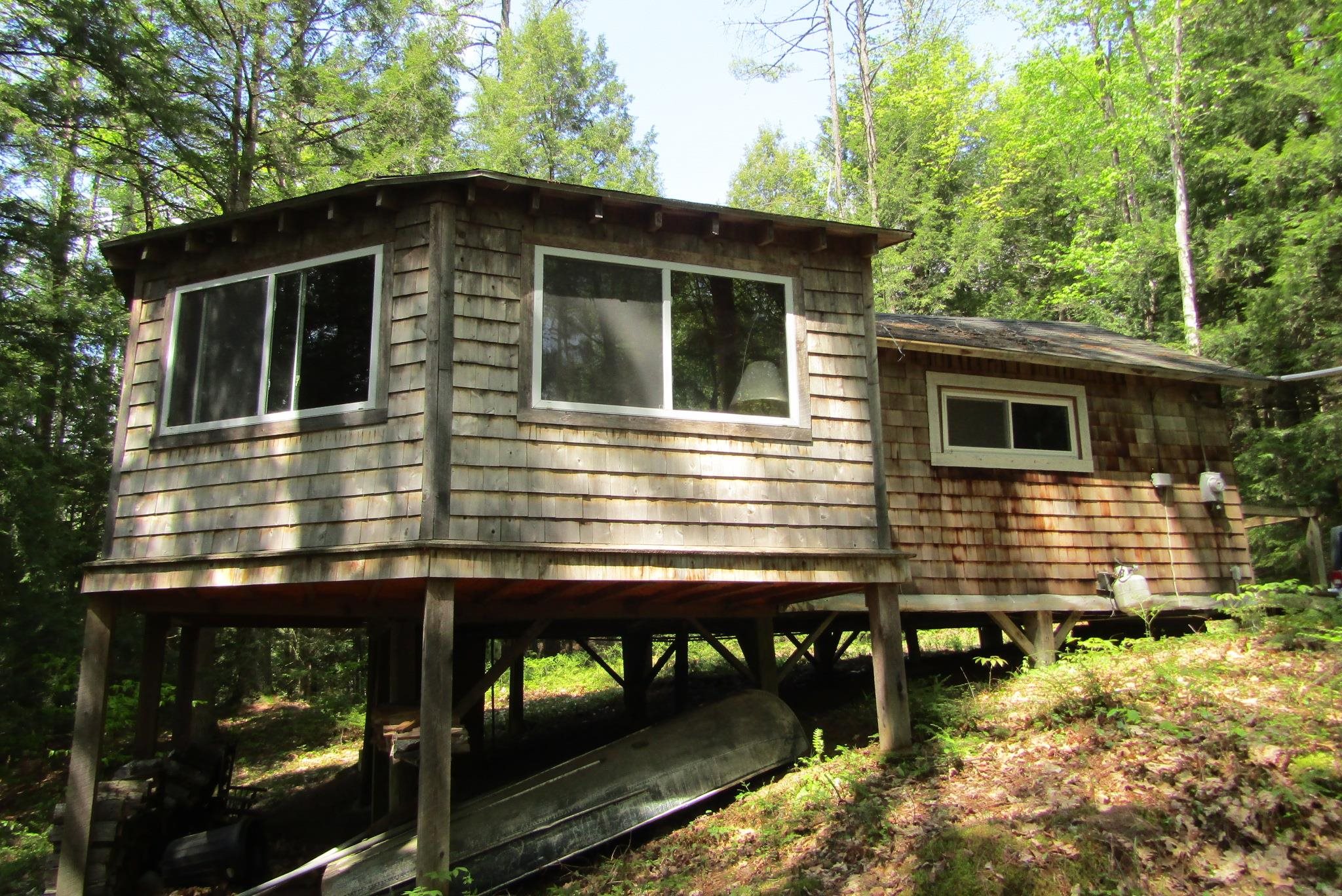 80 Blackberry Dr, Lyman, NH 03585