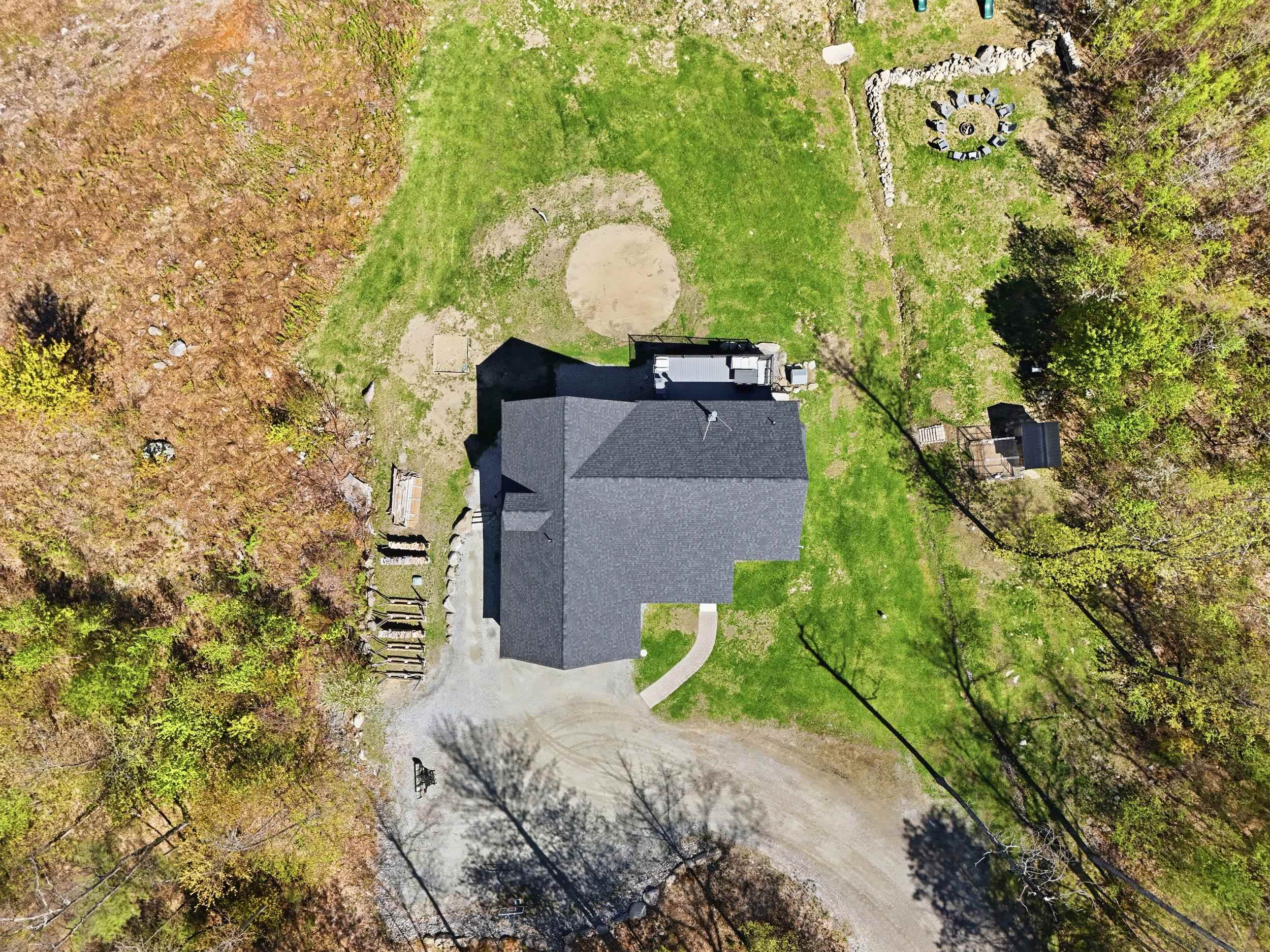 98 Duggin Rd, Wilton, NH 03086