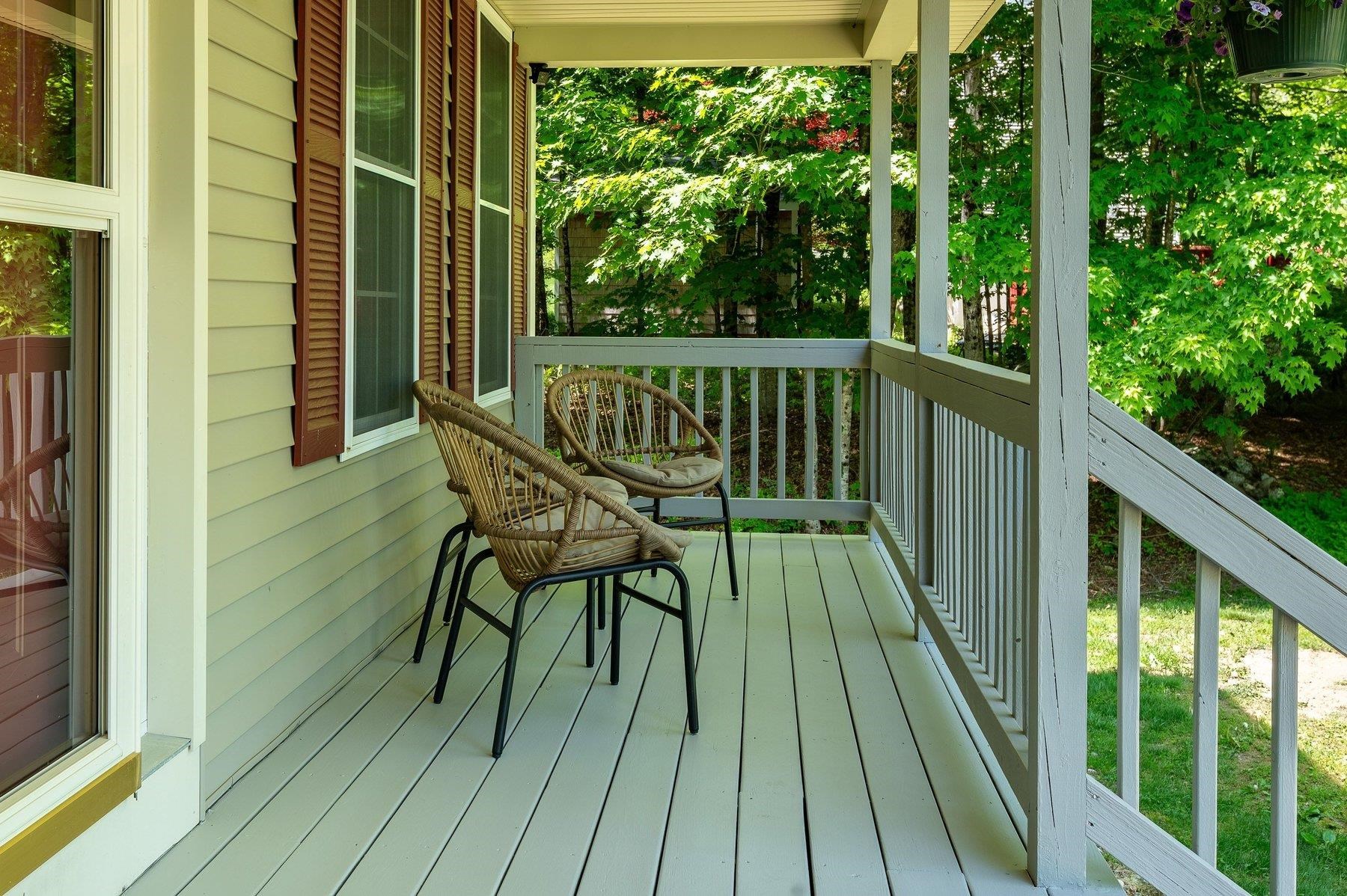 137 Ash Swamp Rd, Newmarket, NH 03857