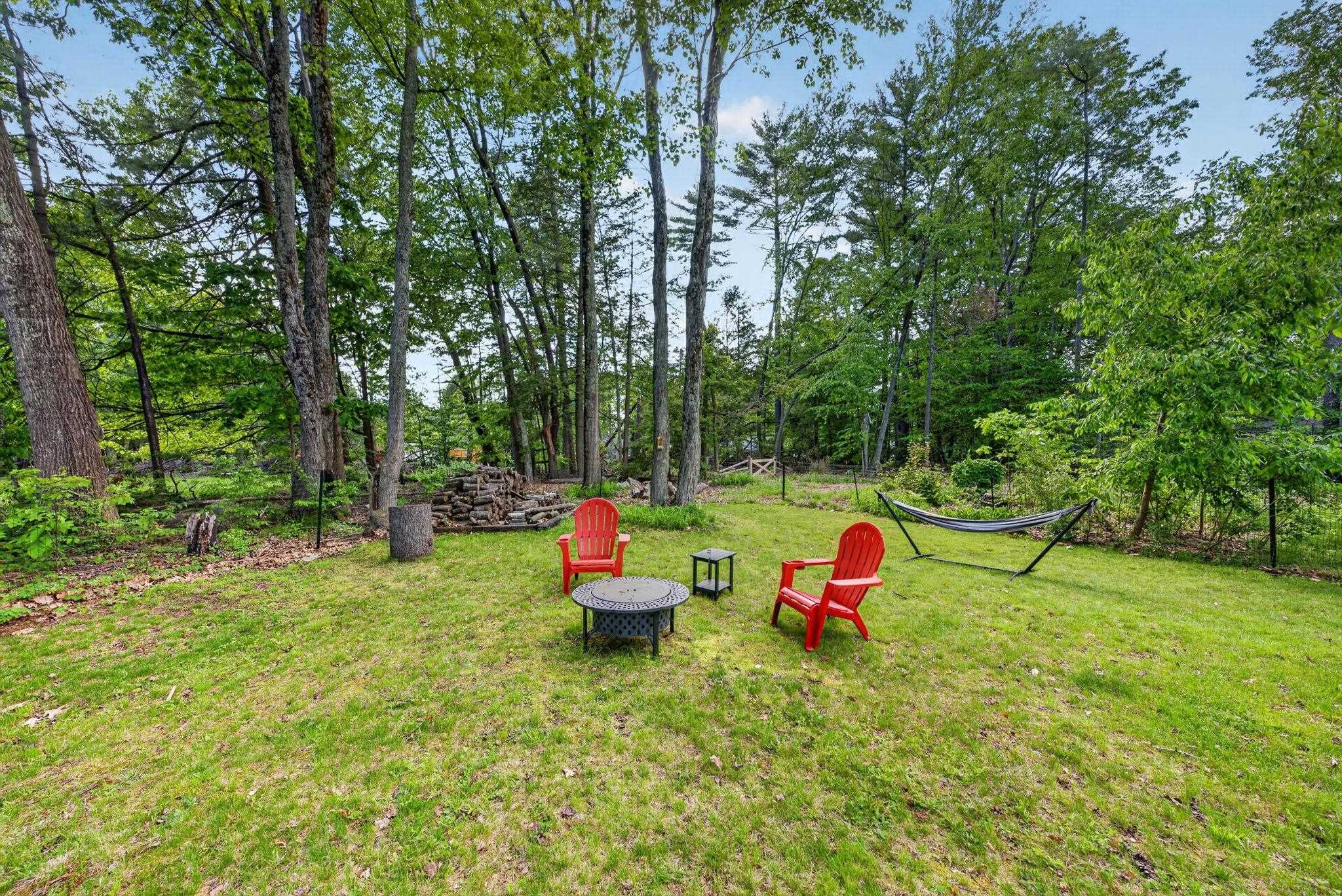 73 Valhalla Dr, Milford, NH 03055