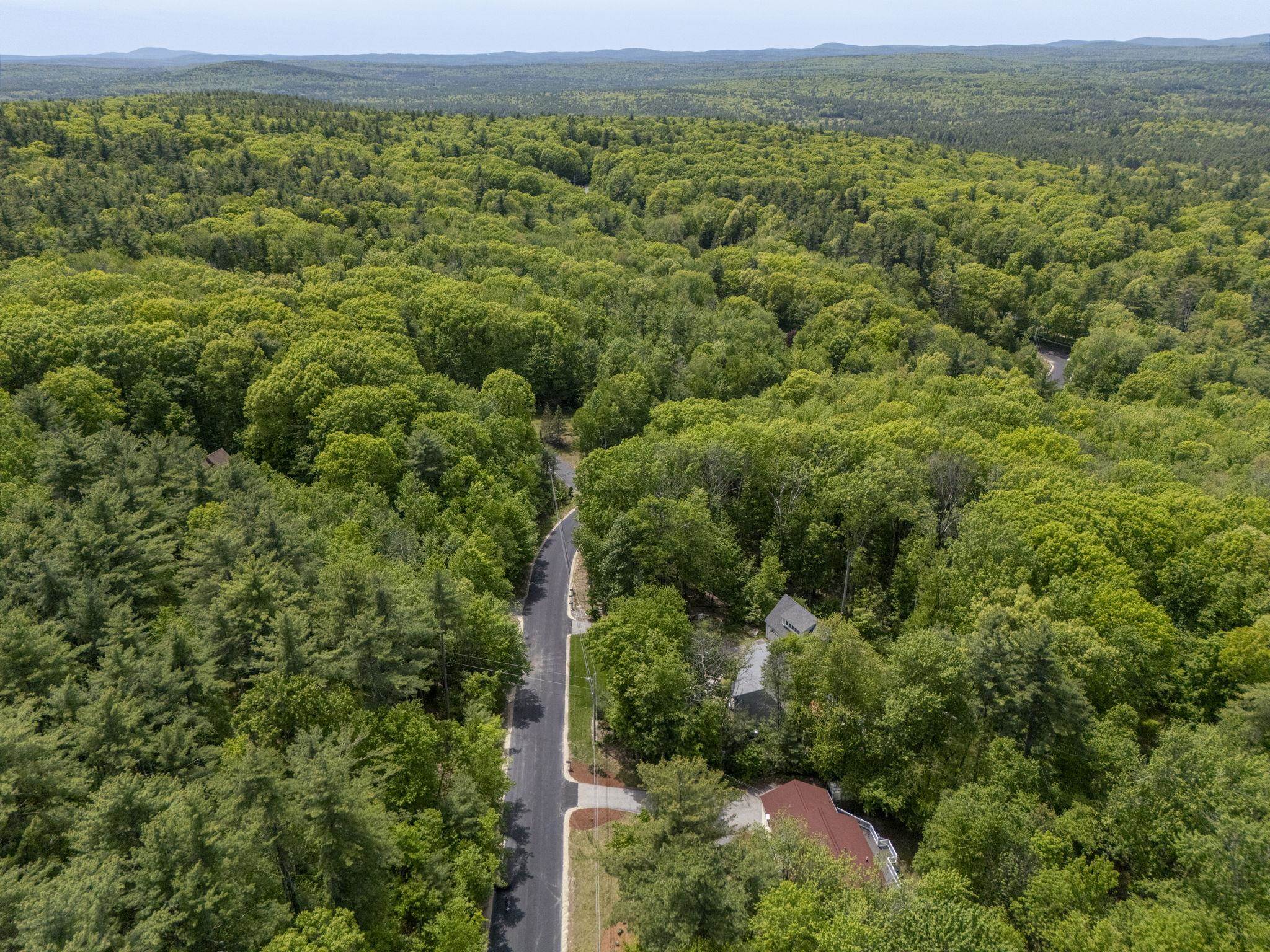 10 Mountain Rd, Brookline, NH 03033