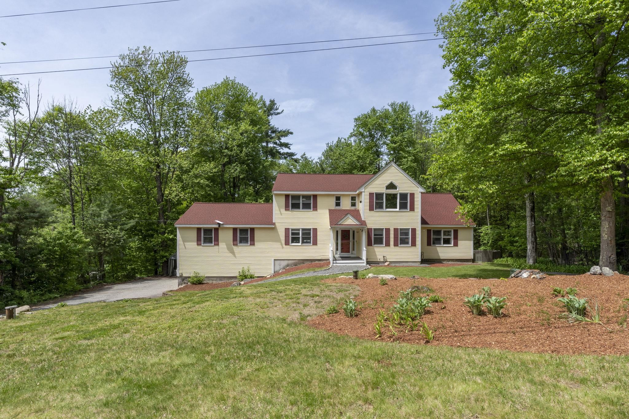 10 Mountain Rd, Brookline, NH 03033