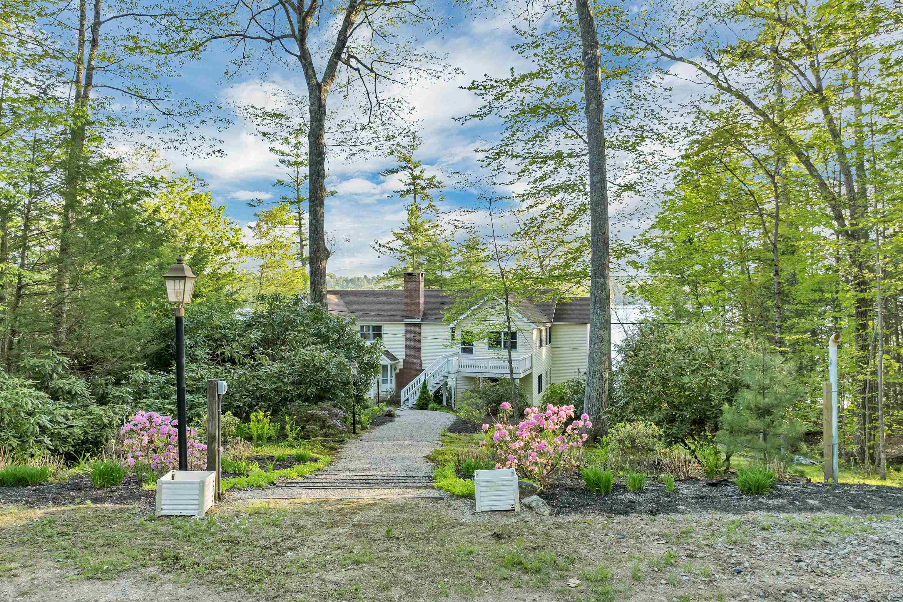 74 Keewaydin Rd, Wolfeboro, NH 03894