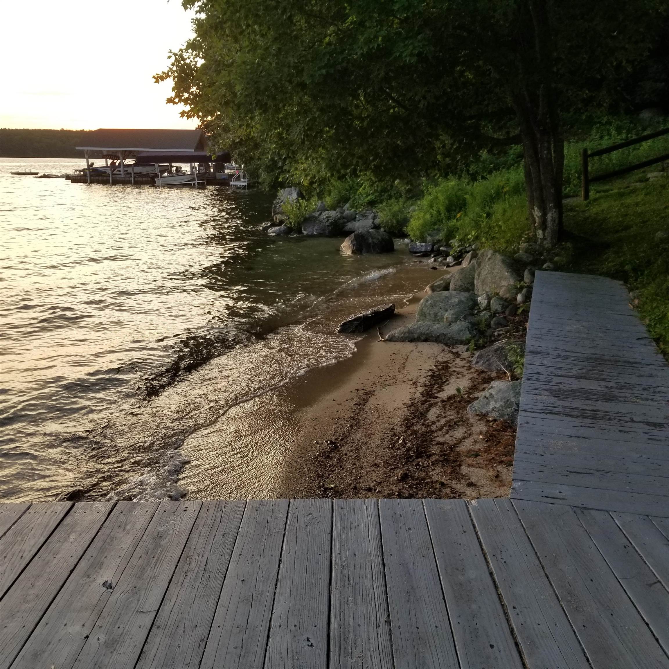 74 Keewaydin Rd, Wolfeboro, NH 03894