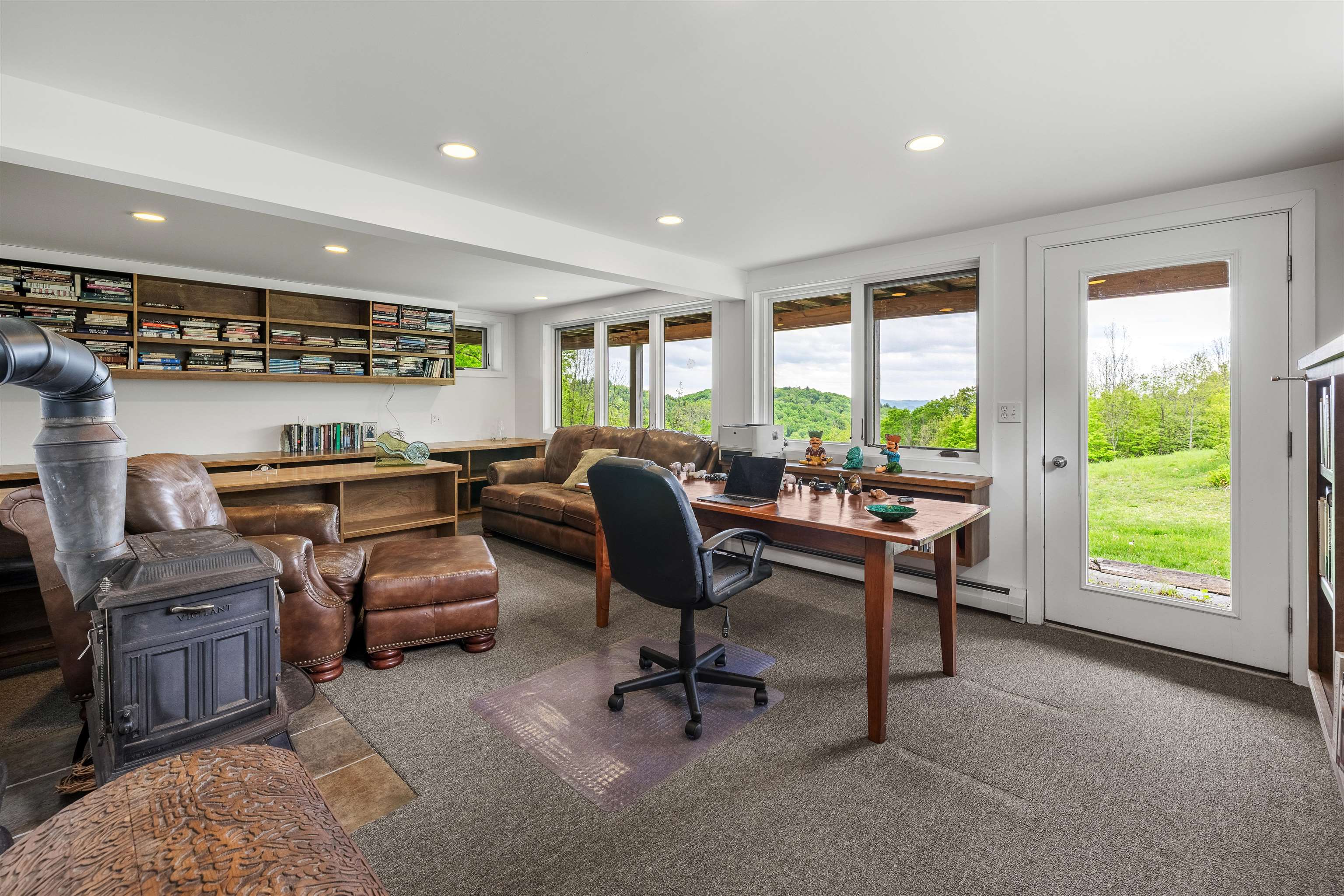 Property photo 36