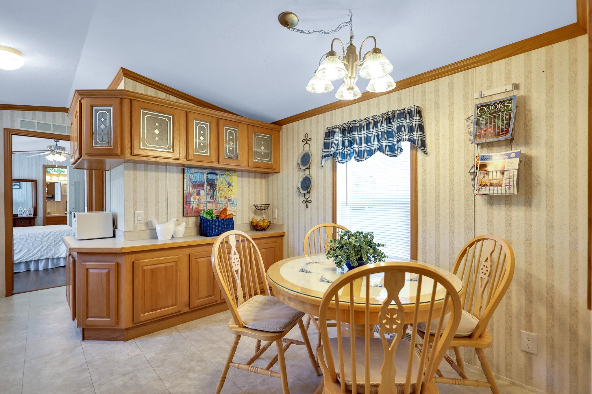 Photo 9 of 23