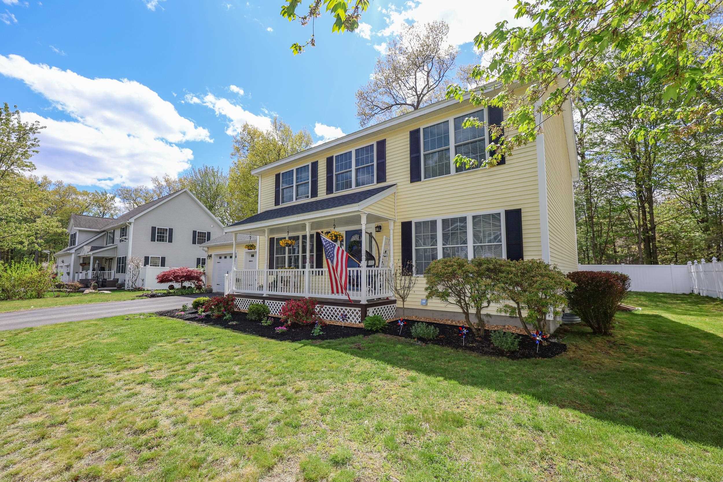 237 Stanton St, Manchester, NH 03103