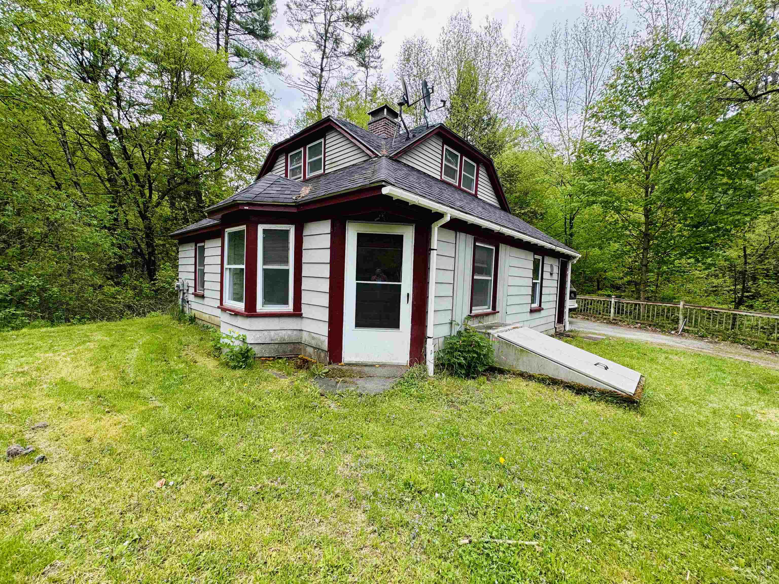 LEBANON NH&nbsp;Home for sale $$325,000 | $303 per sq.ft.