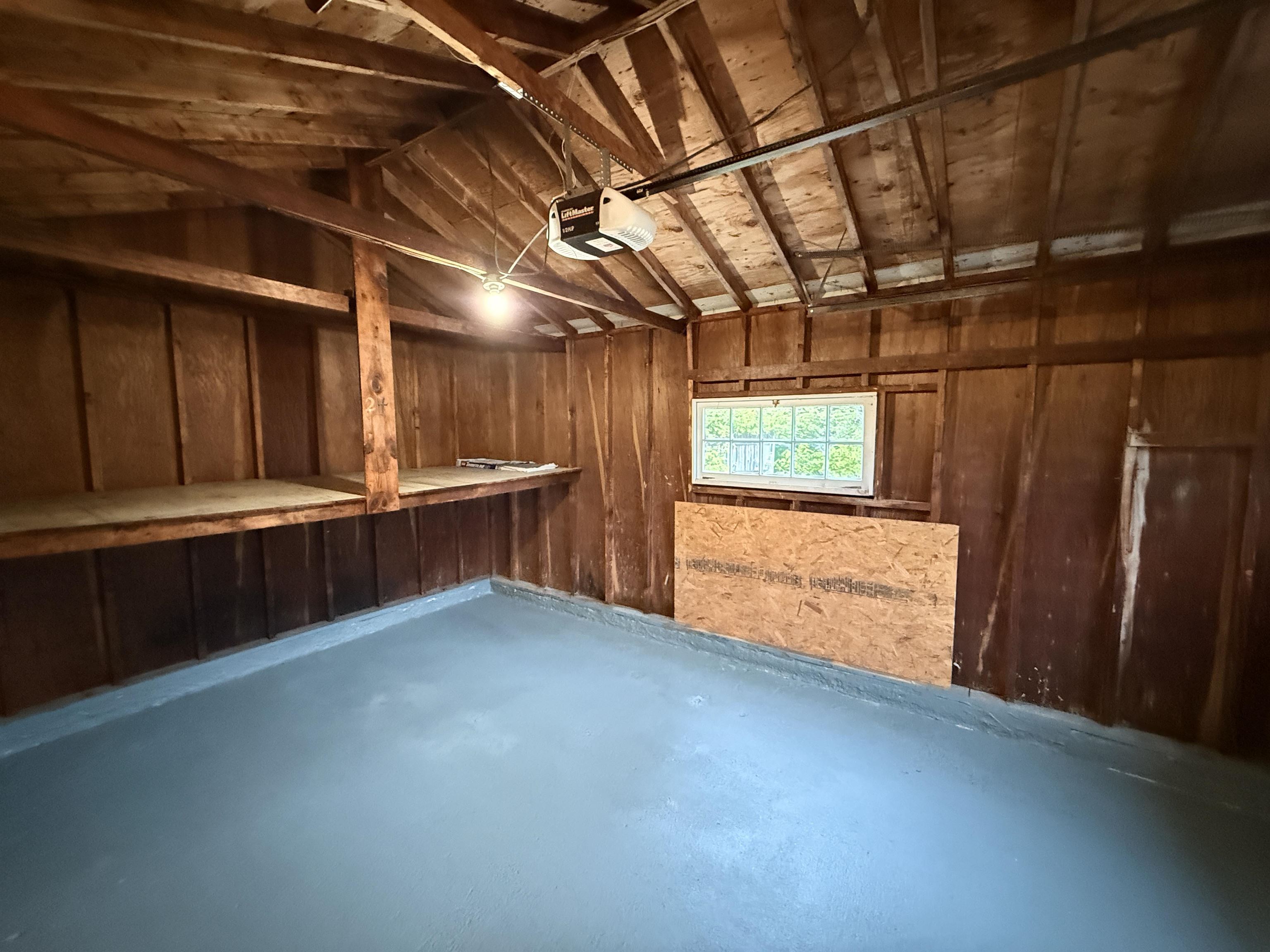 15 Woodbury Lane