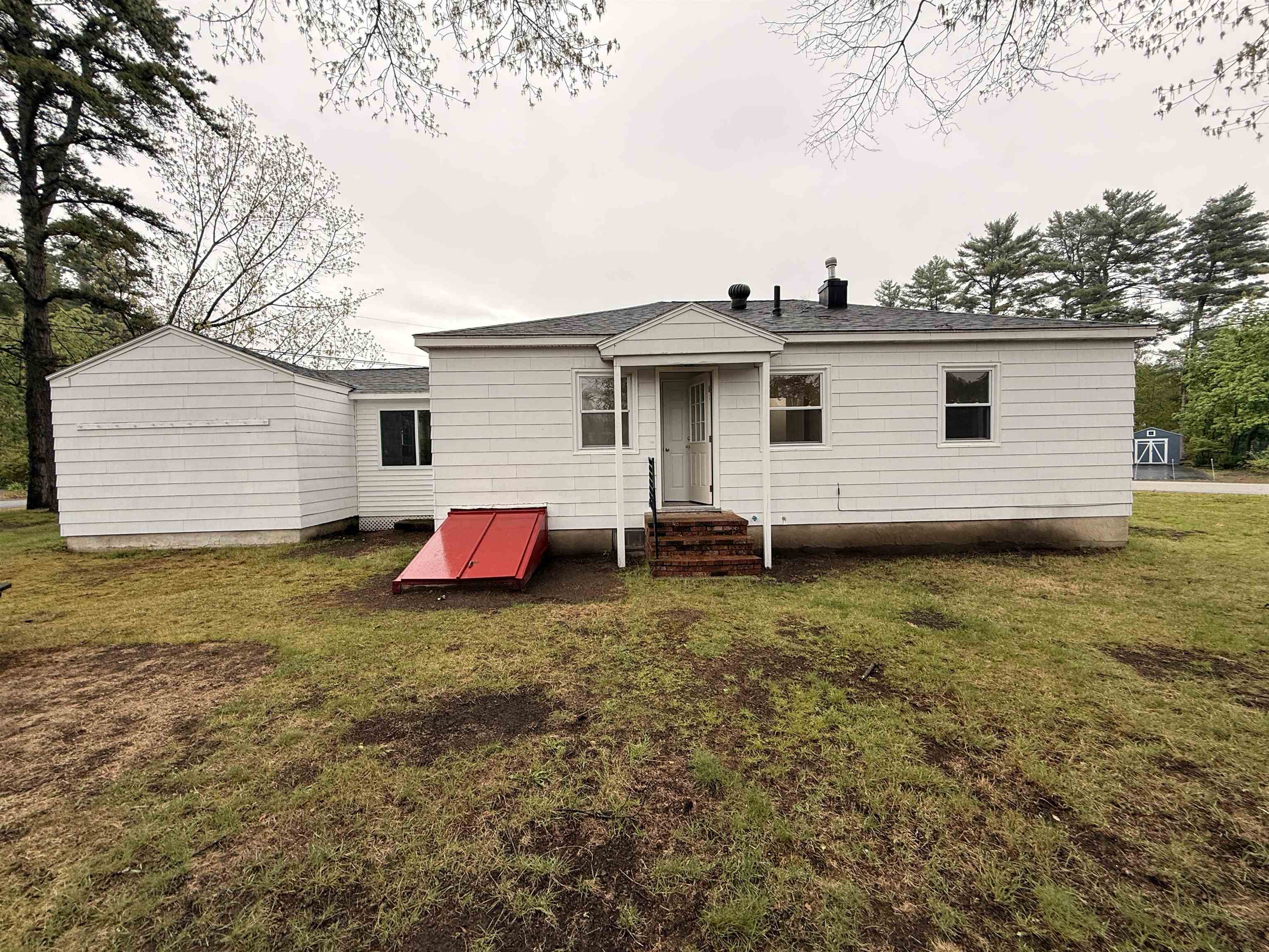 15 Woodbury Lane