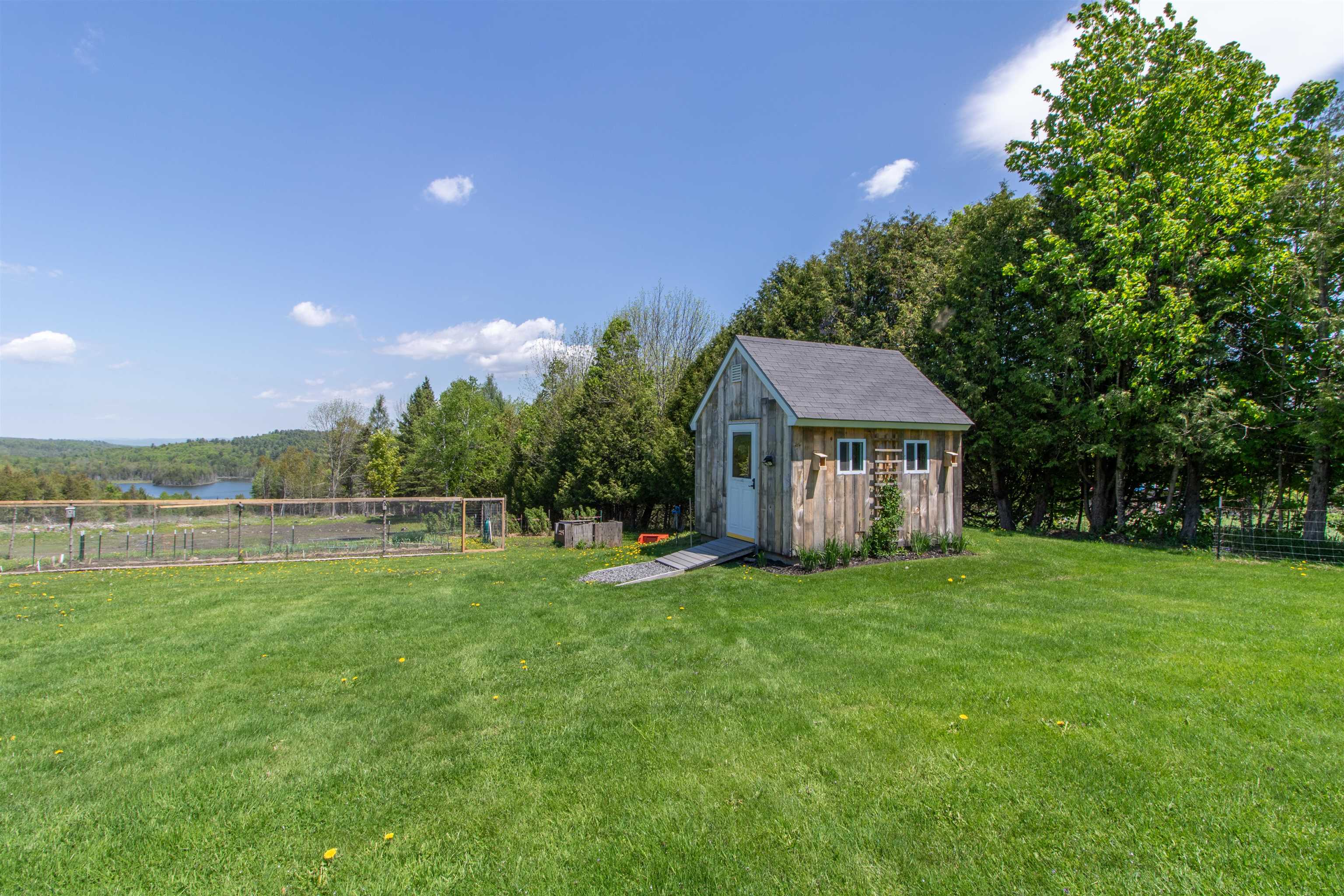 Property photo 32