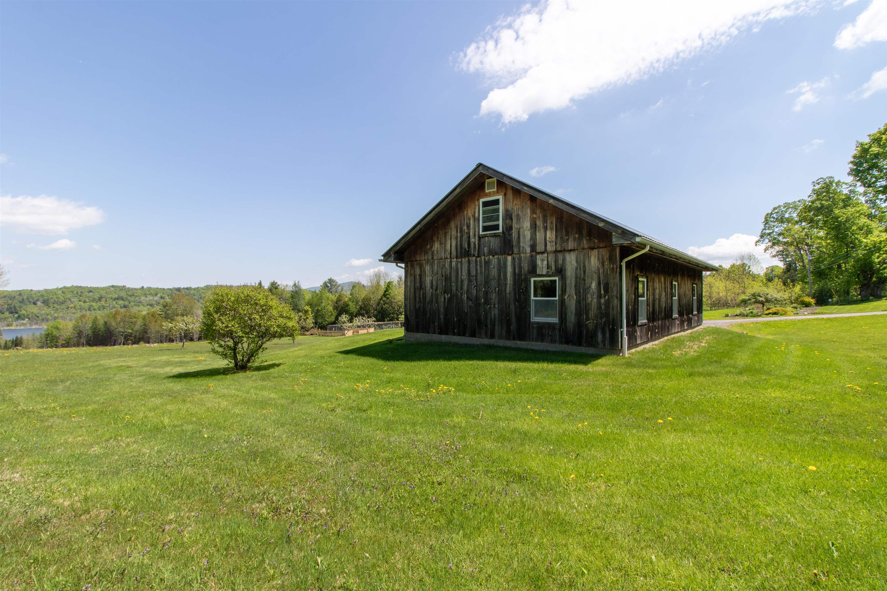 Property photo 38