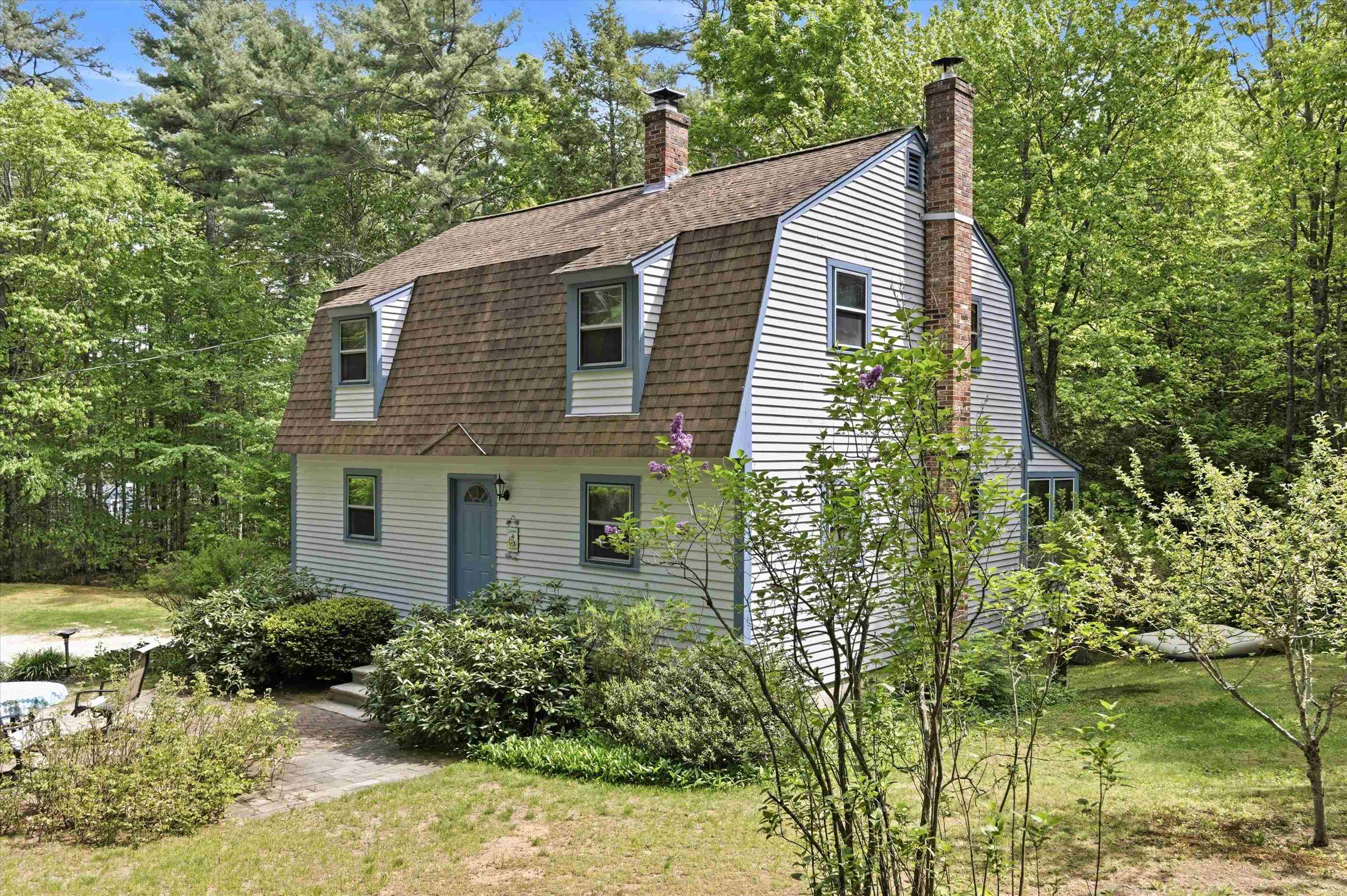 199 Oak Hill Rd, Francestown, NH 03043