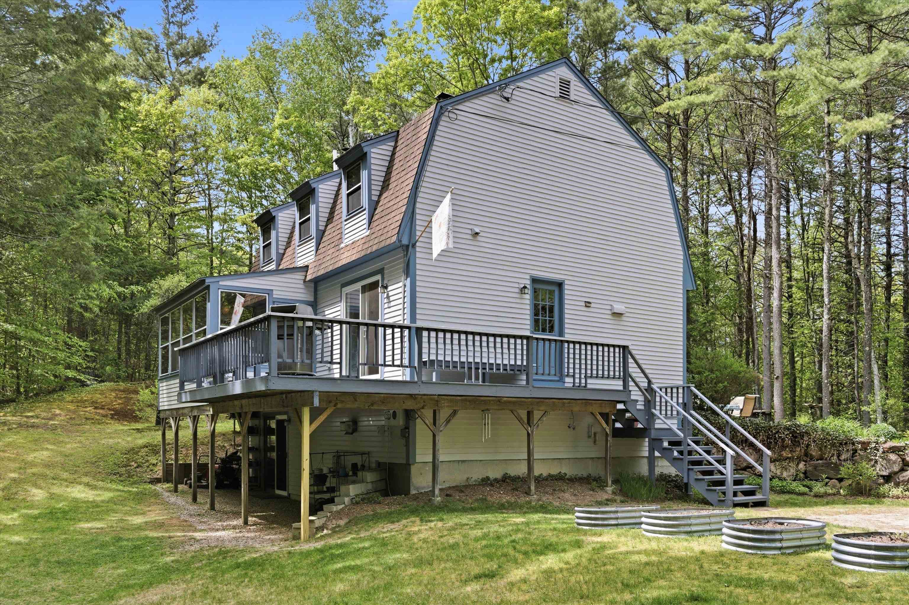 199 Oak Hill Rd, Francestown, NH 03043