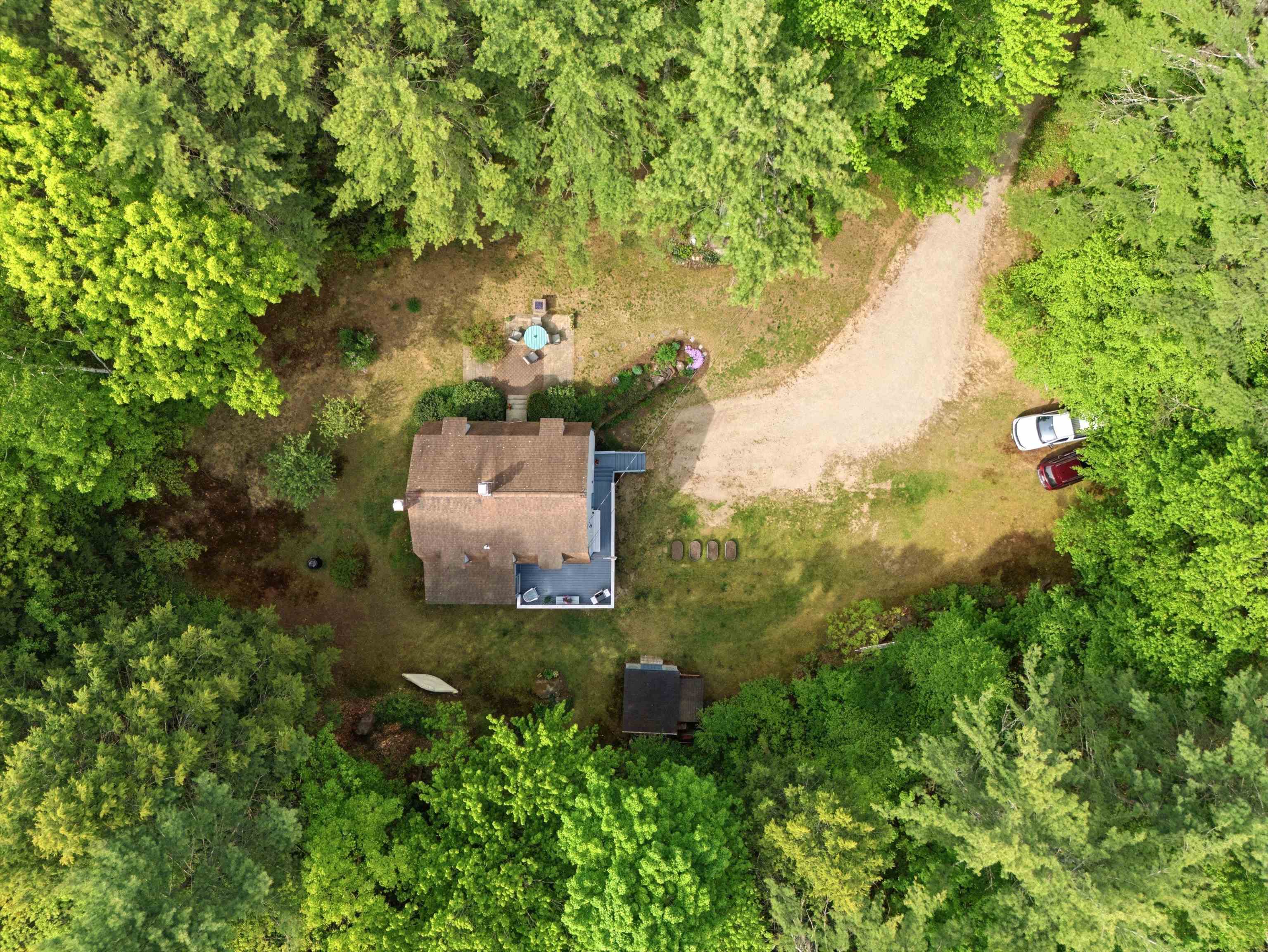 199 Oak Hill Rd, Francestown, NH 03043