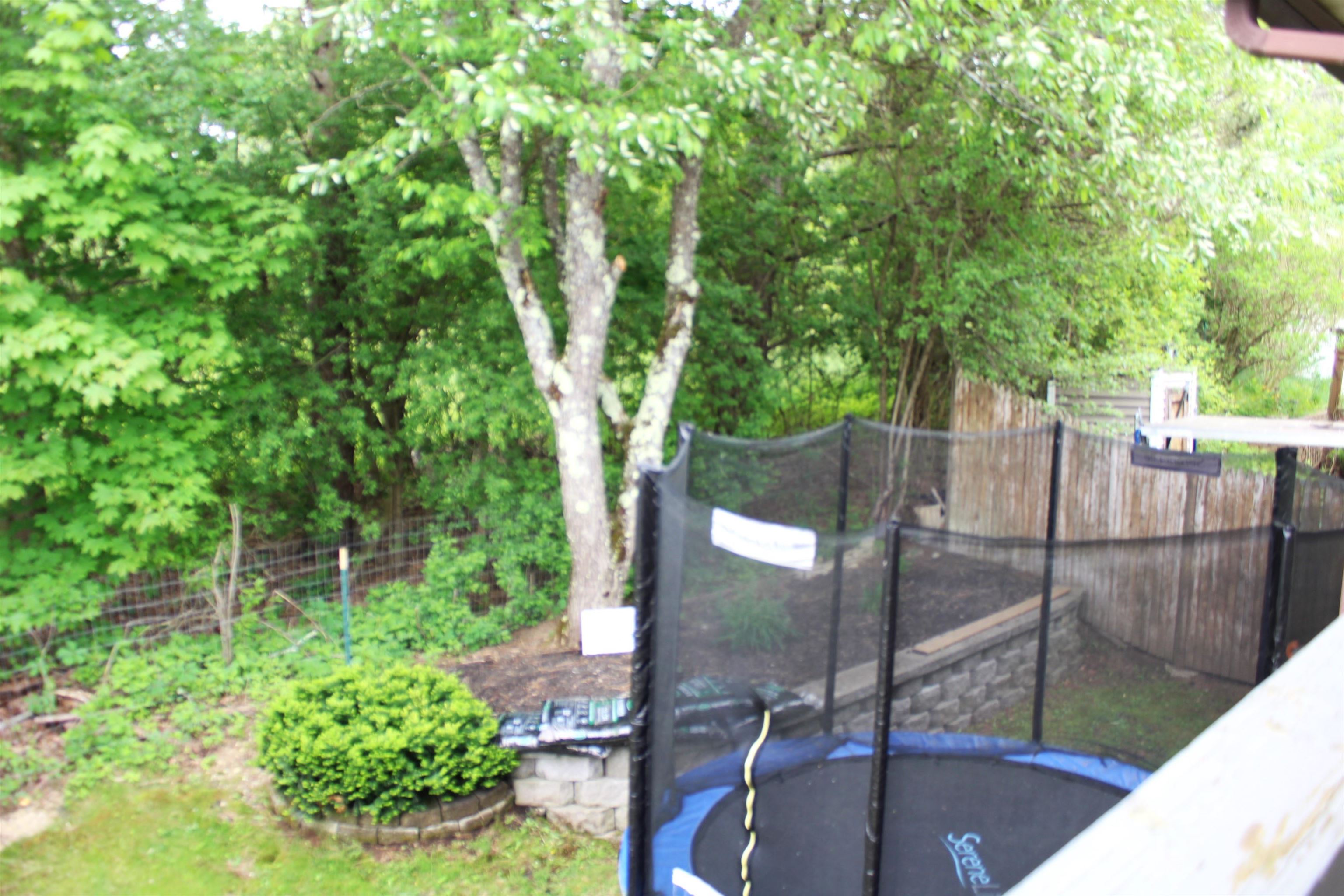 6 L Matthew Dr, Derry, NH 03038