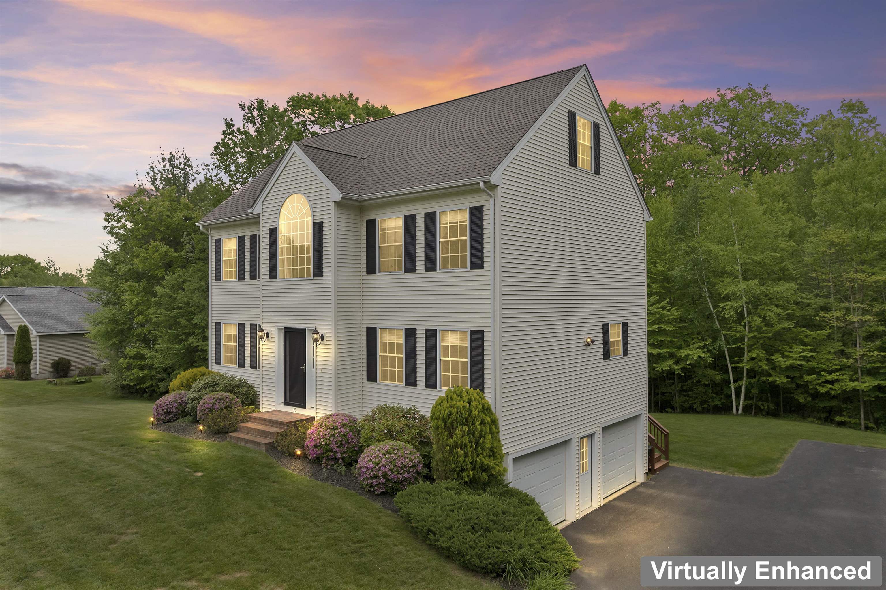 25 Penacook Rd, Sandown, NH 03873