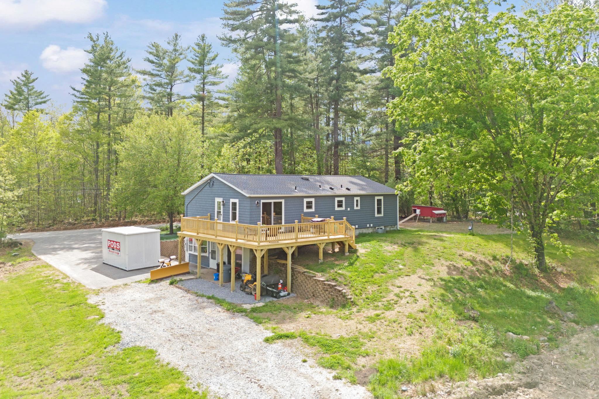74 Little River Rd, Kingston, NH 03848