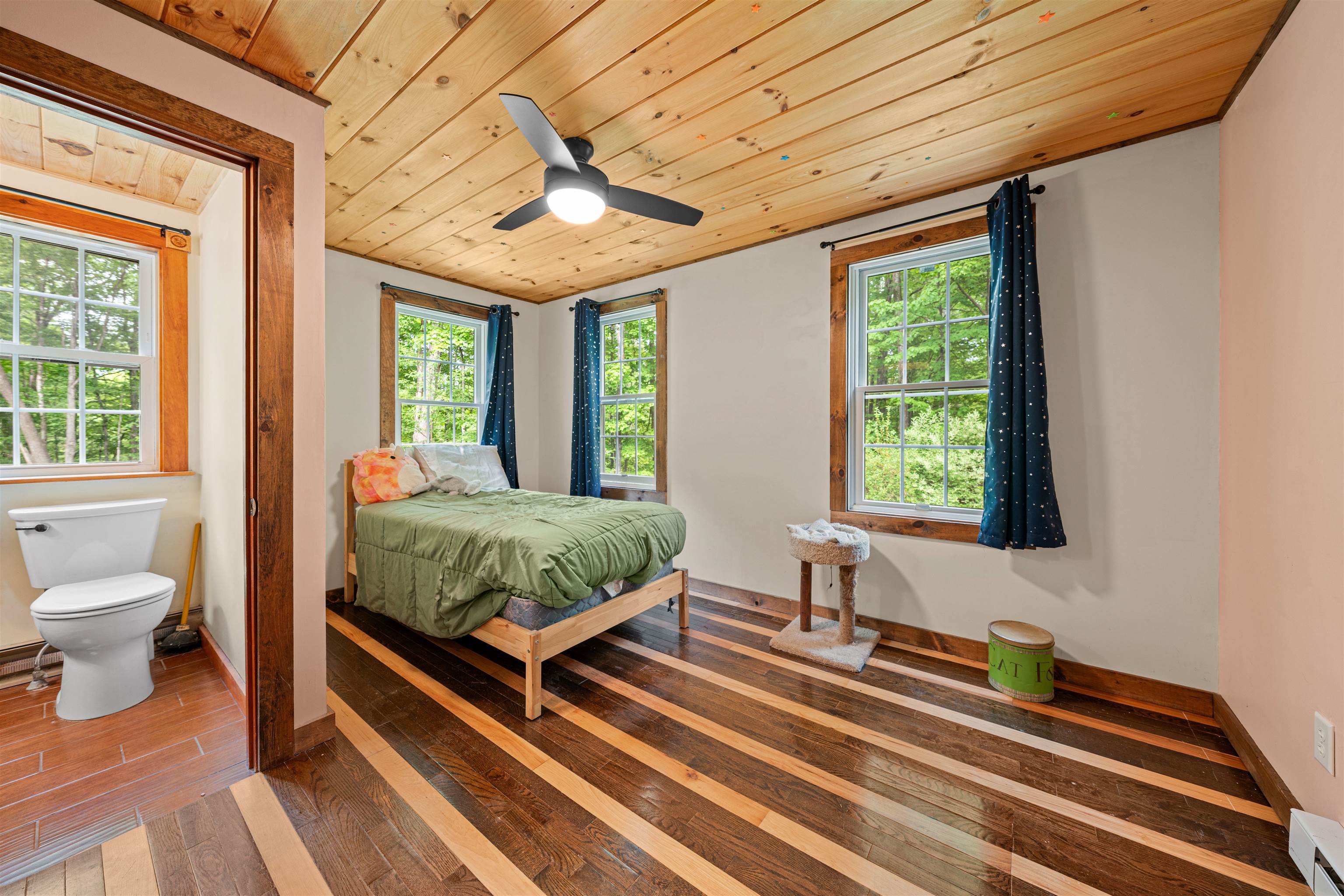 164 Stagecoach Rd, Barrington, NH 03825