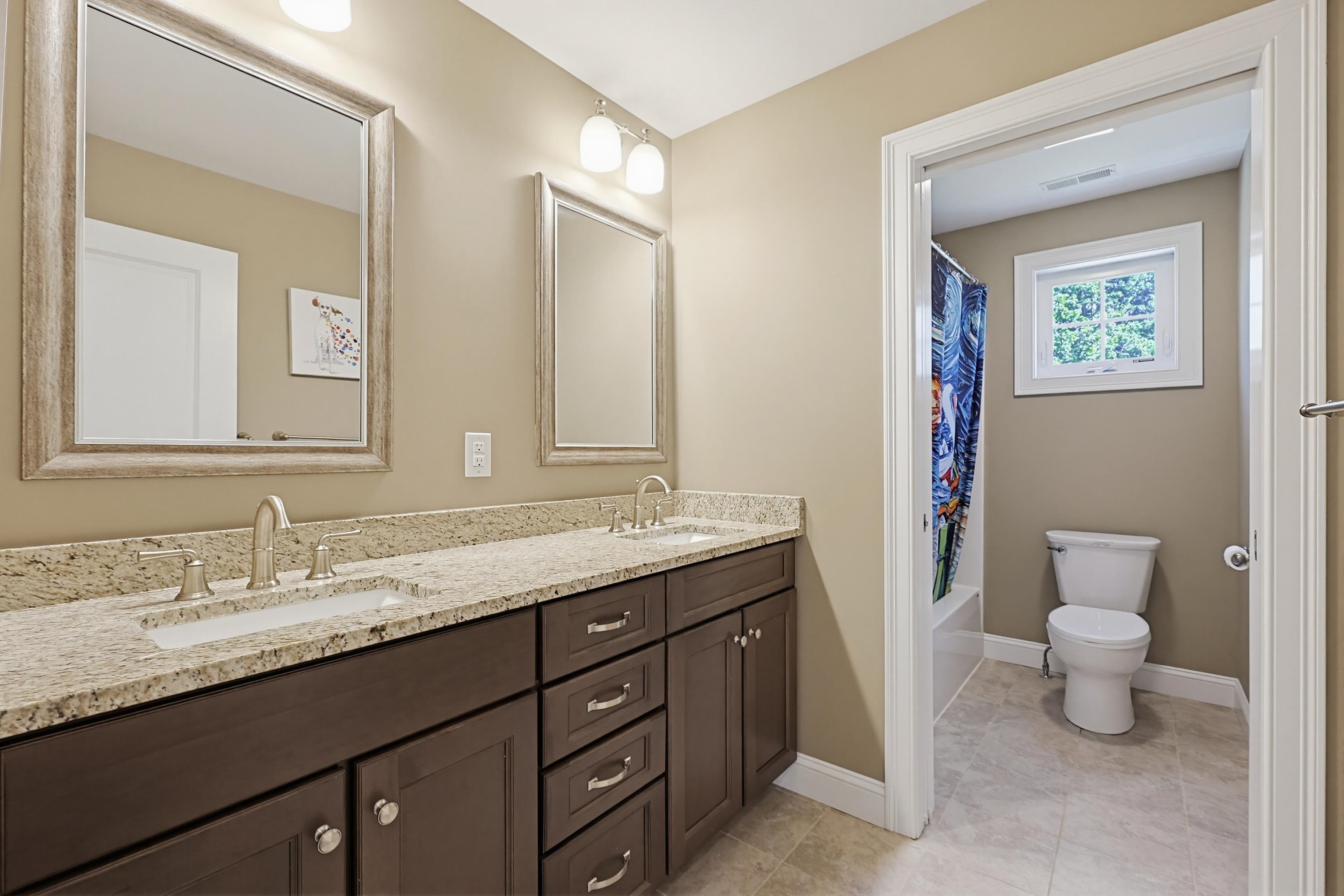 29 Aspen Dr, Pelham, NH 03076