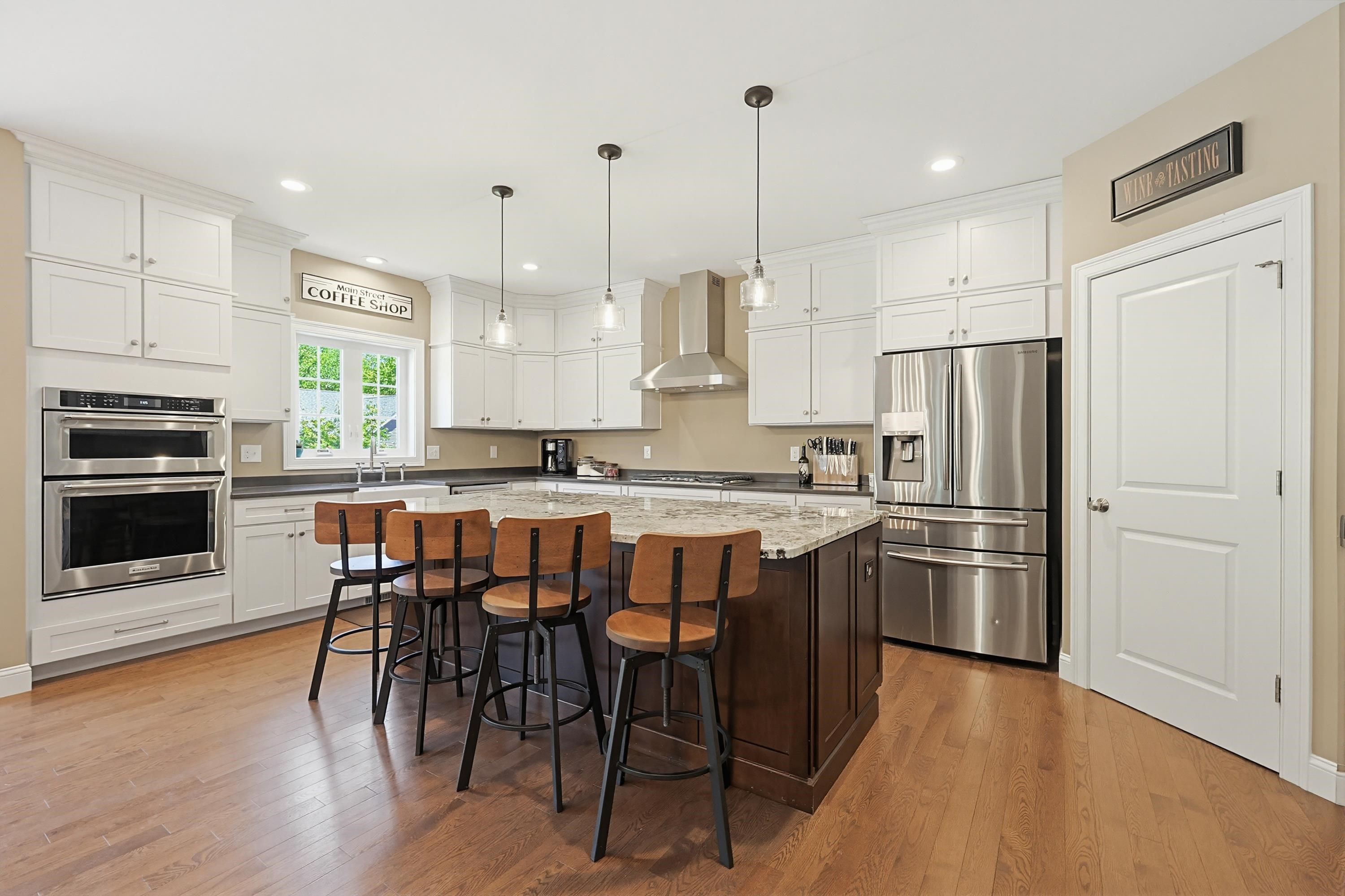 29 Aspen Dr, Pelham, NH 03076