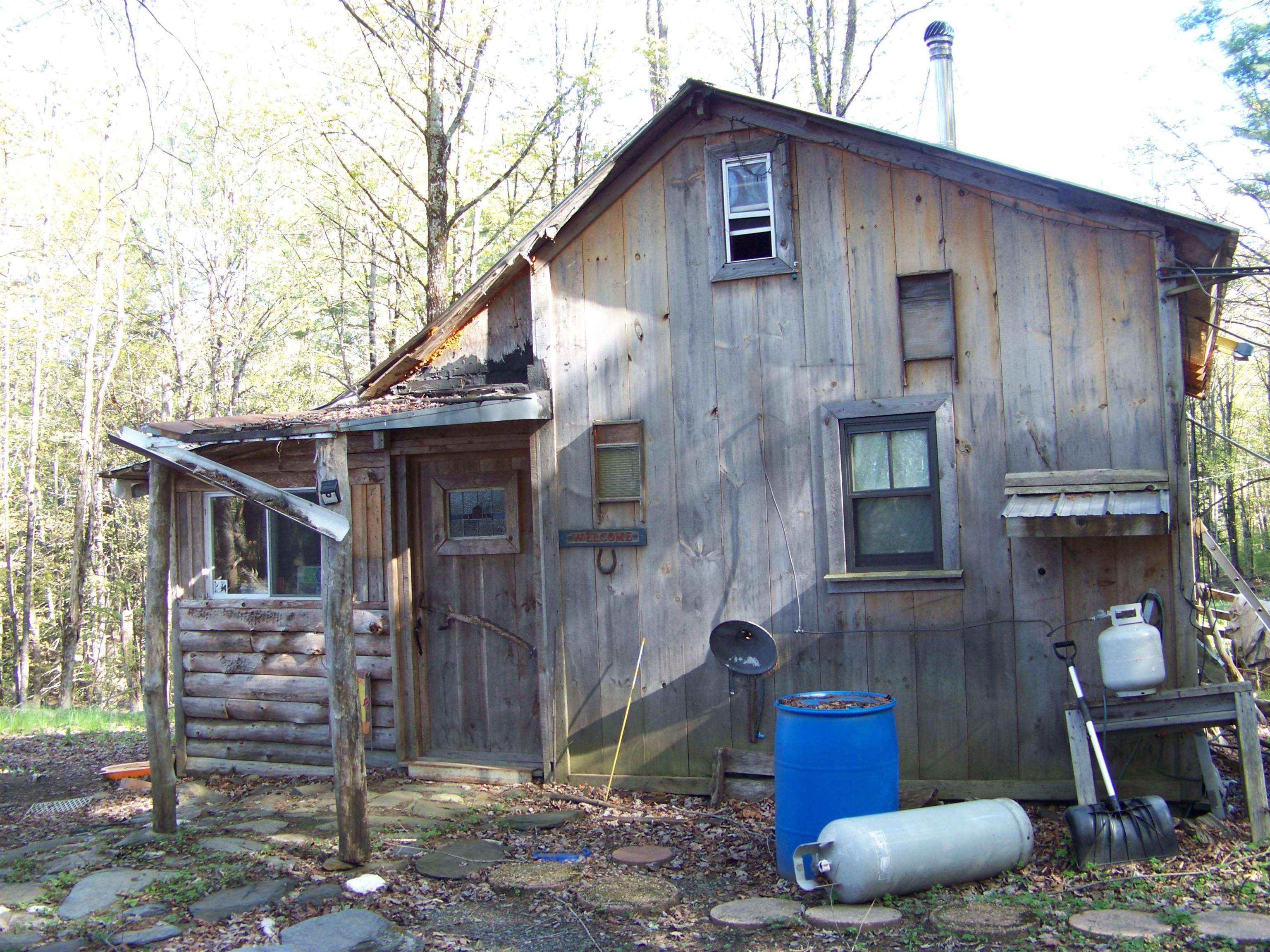 Bethel VT&nbsp;Home for sale $79,000 $411 per sq.ft.