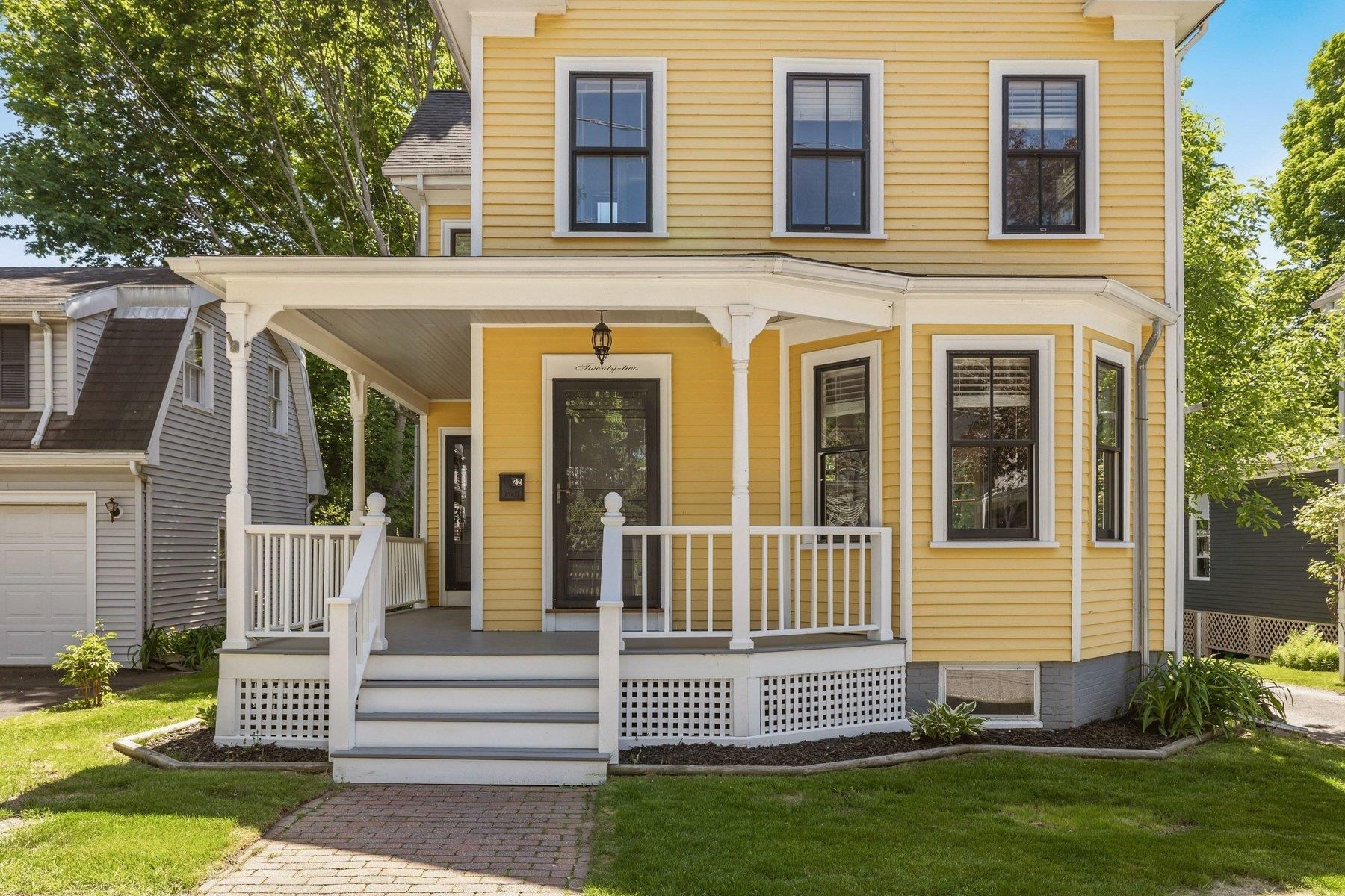 22 Cottage St, Portsmouth, NH 03801