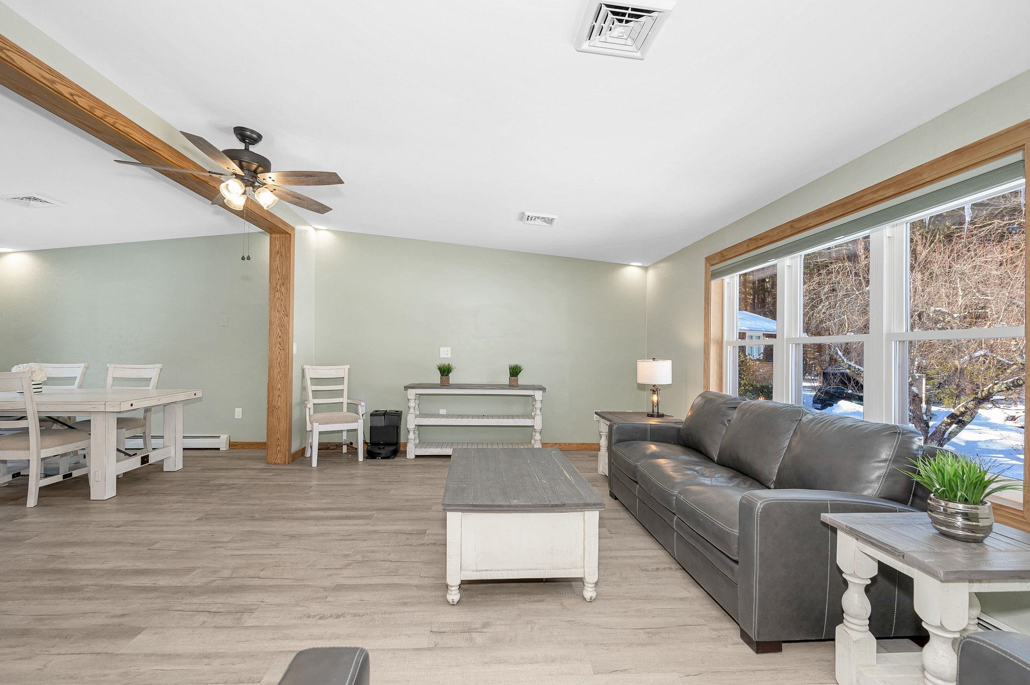 17 Pine Cone Dr, Seabrook, NH 03874