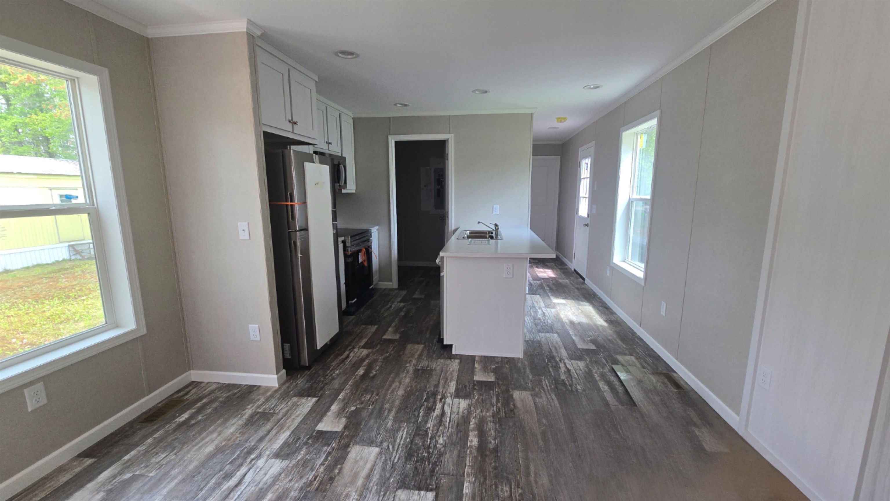 12 Boanza Dr, Concord, NH 03303
