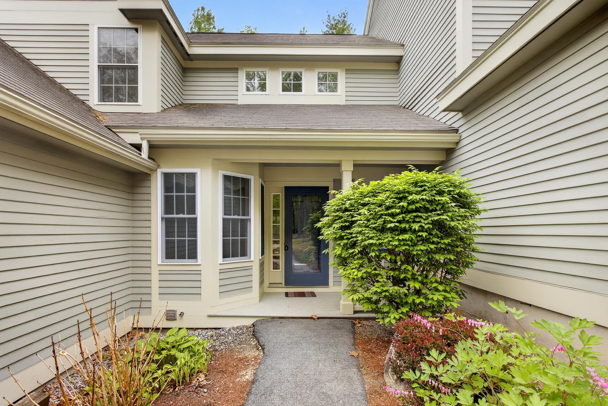 1465 Hooksett Rd, Hooksett, NH 03106