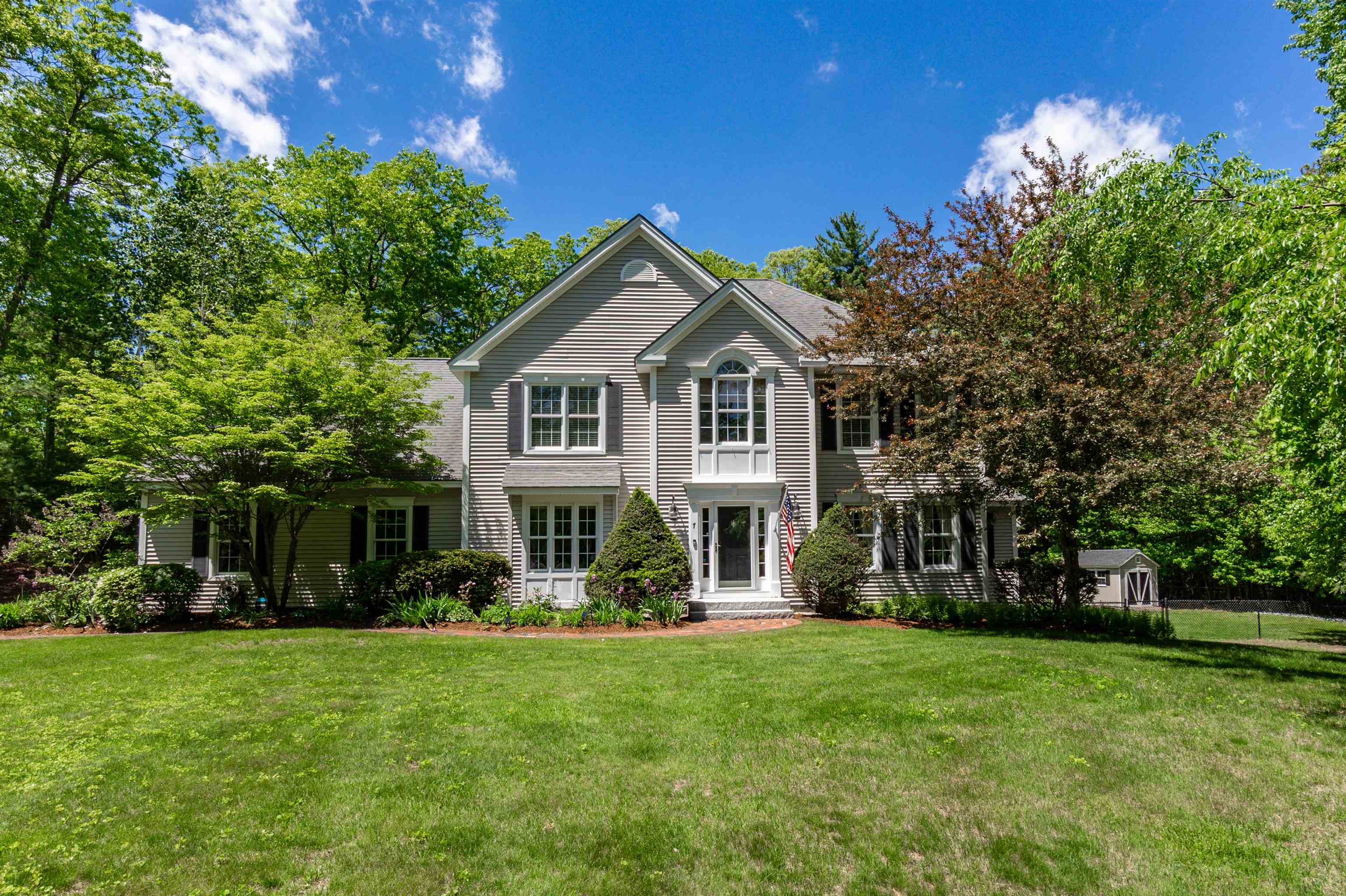 MLS 5091262: 7 Linda Lane, Merrimack NH