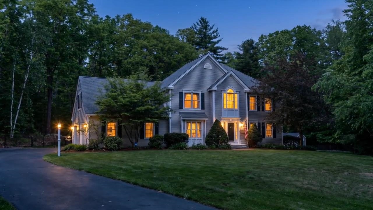7 Linda Ln, Merrimack, NH 03054