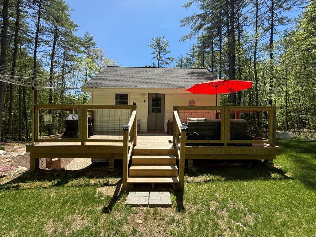 38 Northwood Estates Dr, Grafton, NH 03240