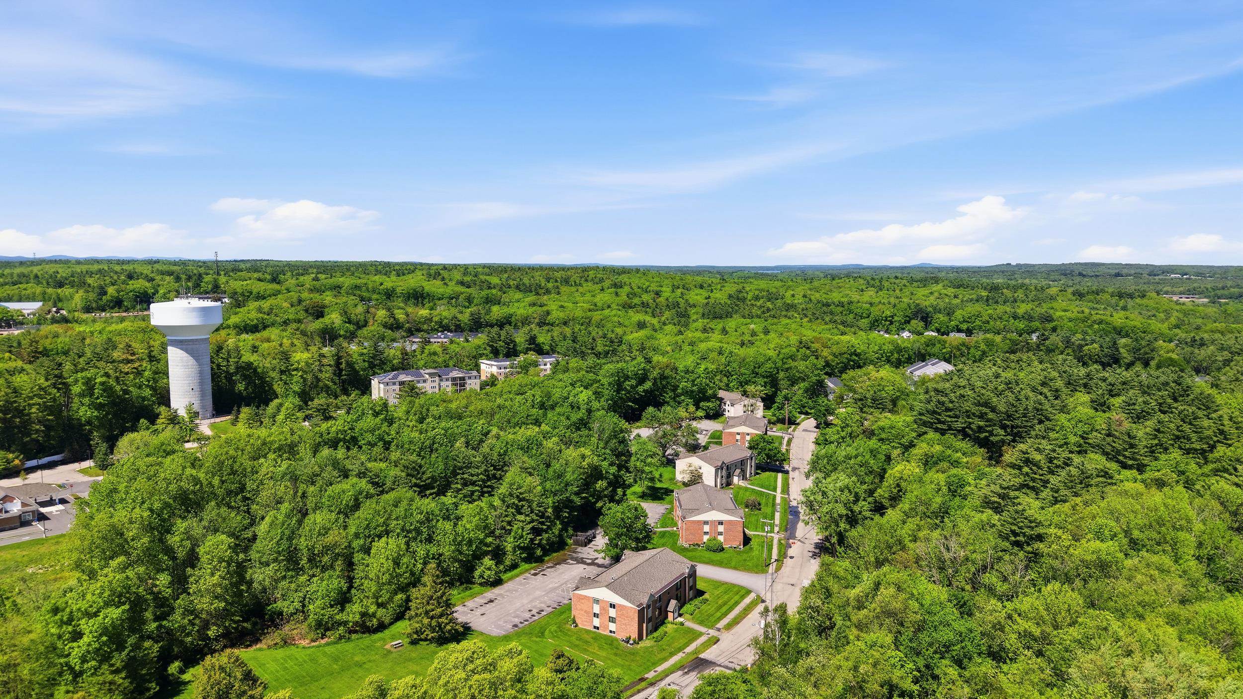 2 Brookside Dr, Exeter, NH 03833